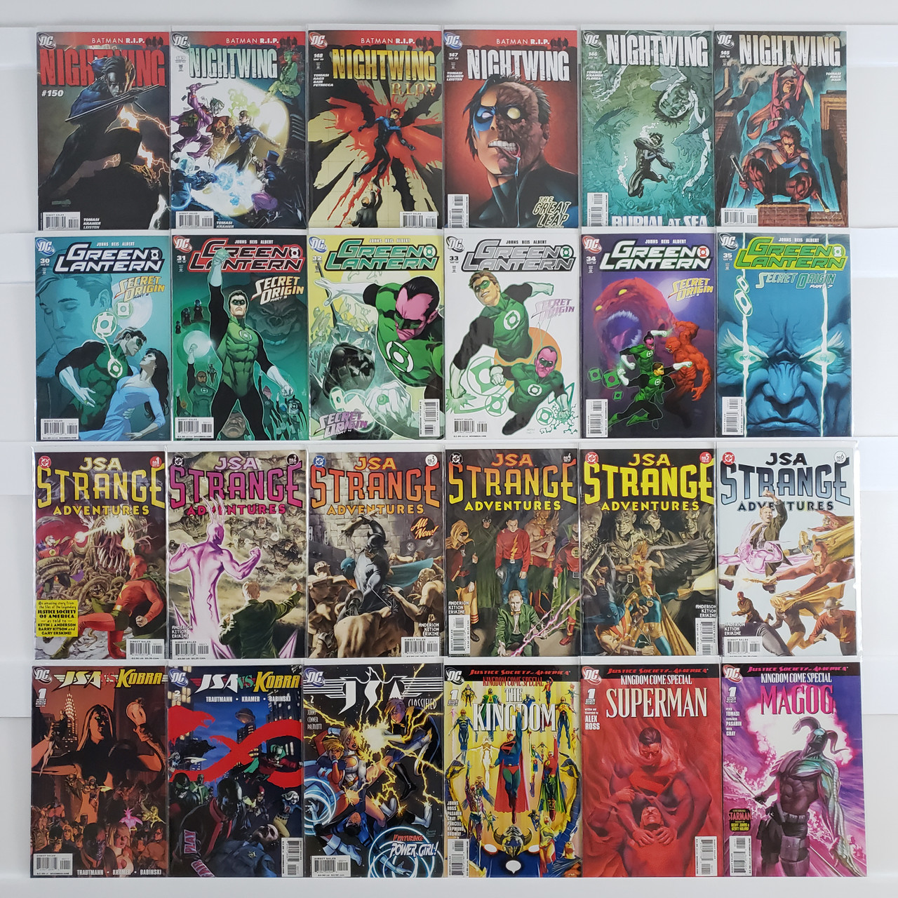 562 units of Comic Books (Marvel, DC & More) - MSRP $2,644 - Like New (Lot # 765102)