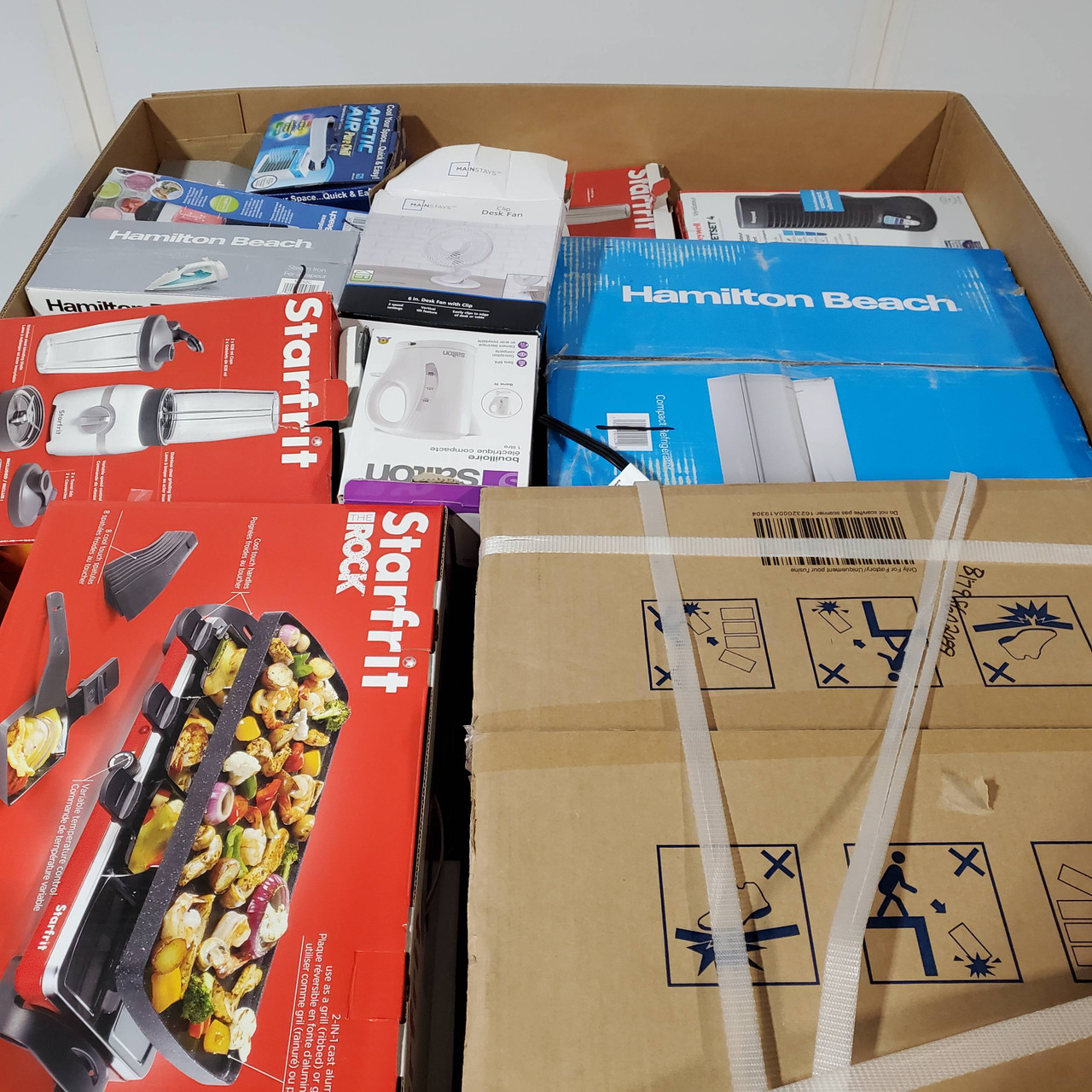 25 units of Small Appliances - MSRP $2,035 - Returns (Lot # 758228)