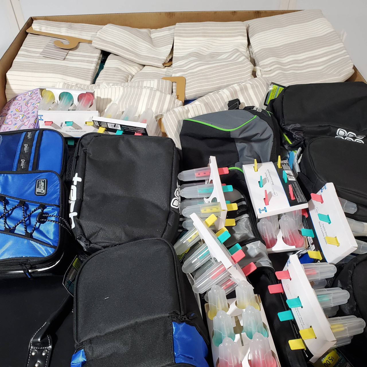 320 units of Home Products - MSRP $3,445 - Returns (Lot # 767947)