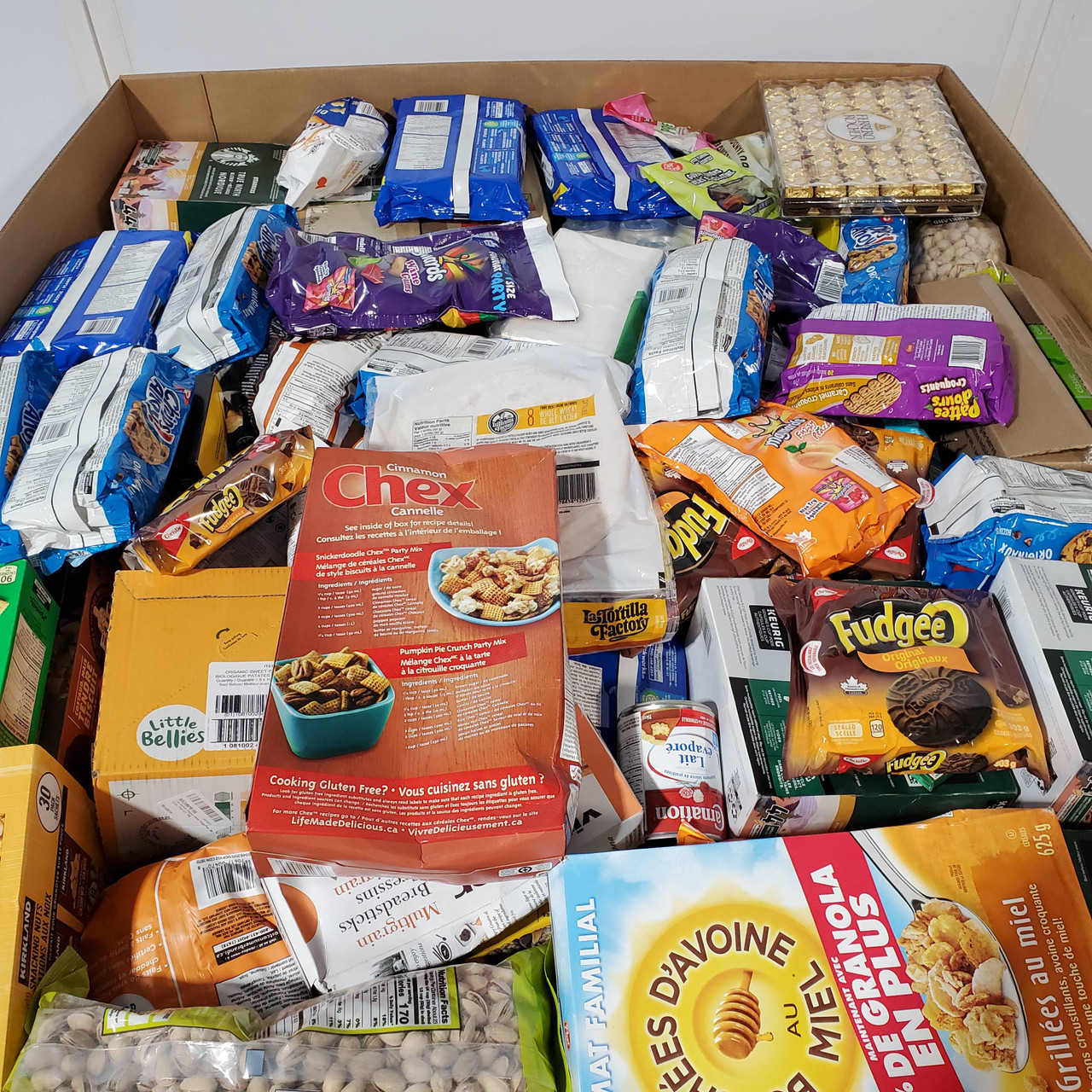 434 units of Food & Beverage - MSRP $5,079 - Like New (Lot # 789554)