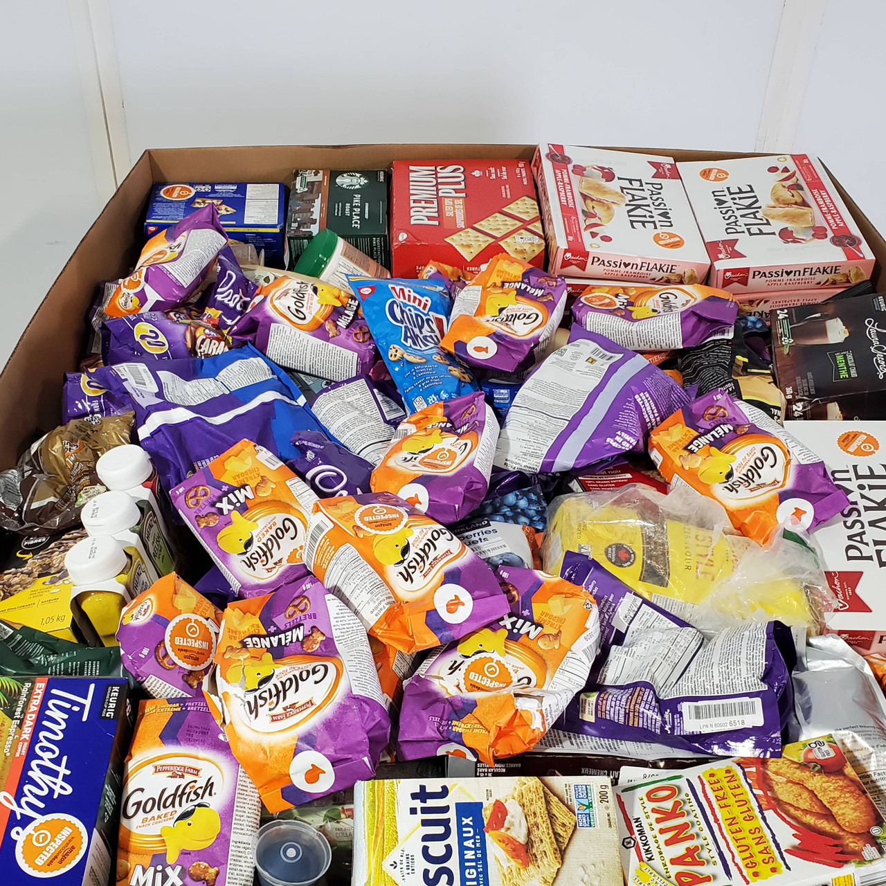 544 units of Food & Beverage - MSRP $5,547 - Like New (Lot # 792077)