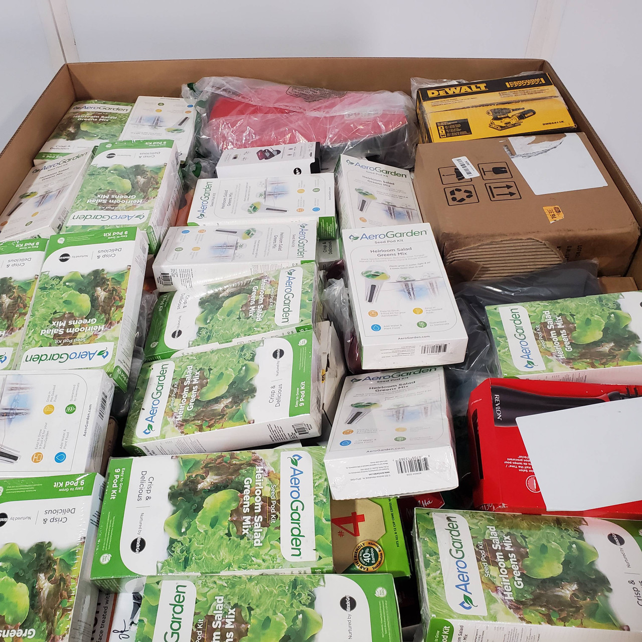 5156 units of AMZ General Merchandise - MSRP $182,325 - Returns