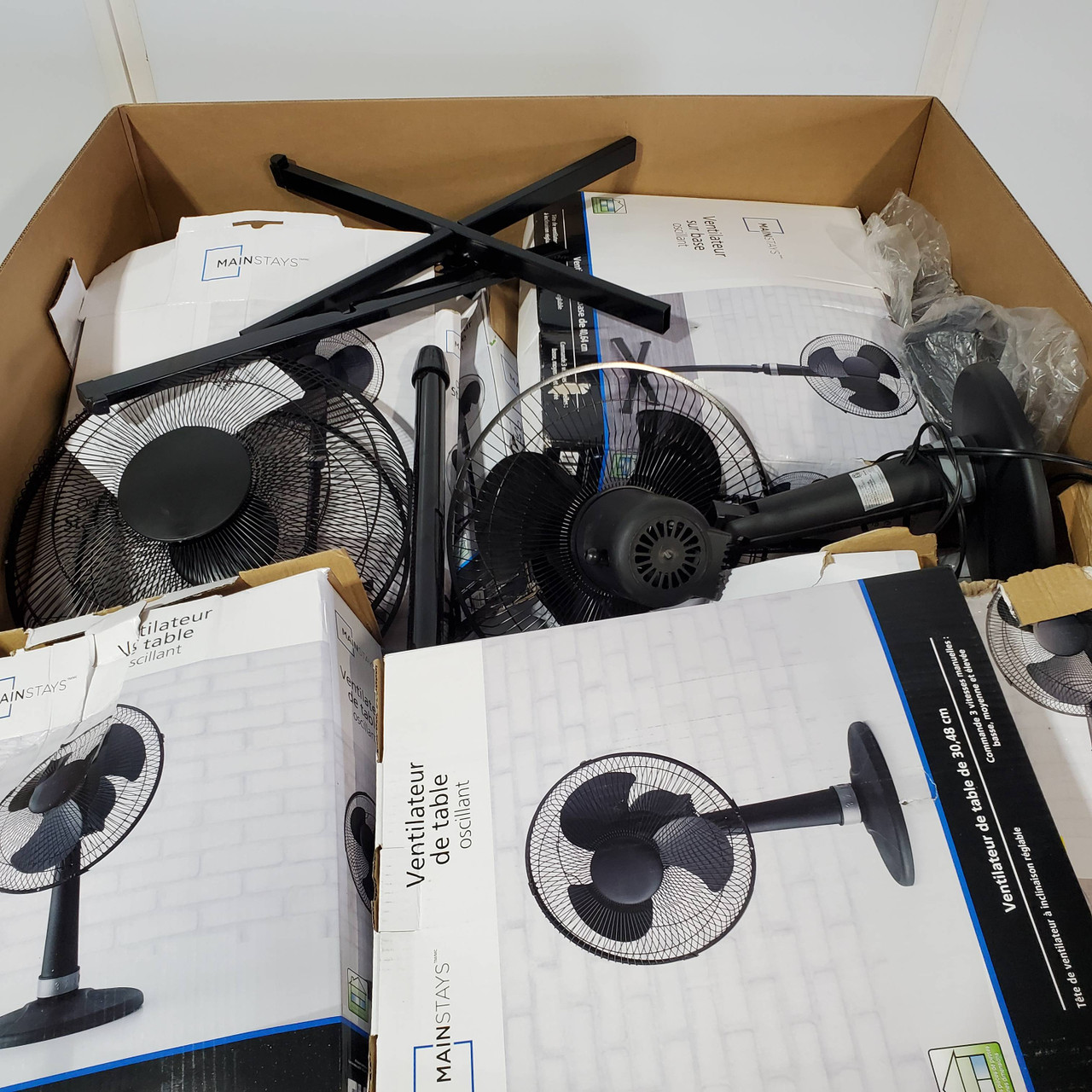 28 units of Mainstays Fans - MSRP $687 - Returns (Lot # 803813)