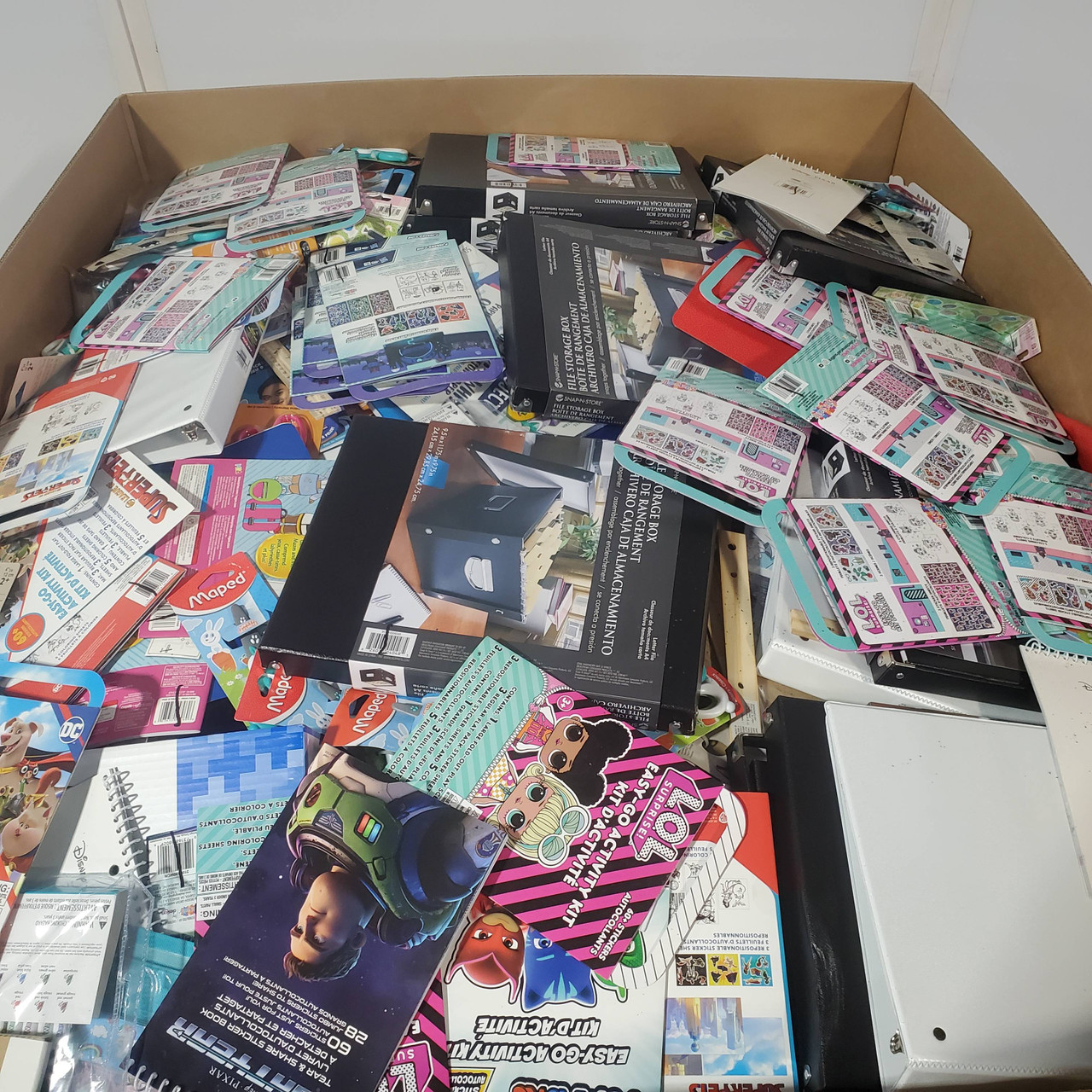 2327 units of Office & School Supplies - MSRP $11,679 - Returns (Lot # 804436)