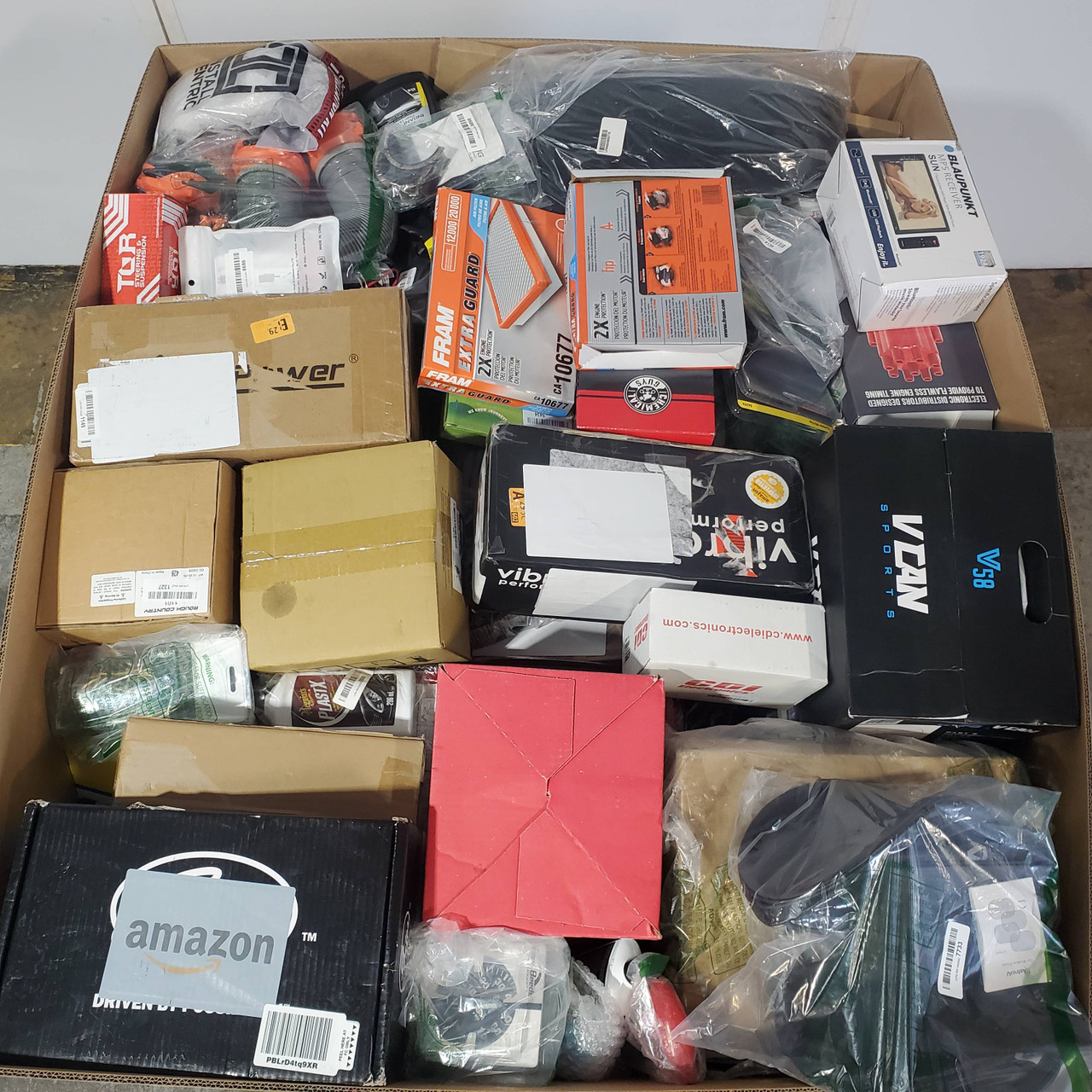 339 units of Car, RV & Accessories - MSRP $17,095 - Returns (Lot # 804553)