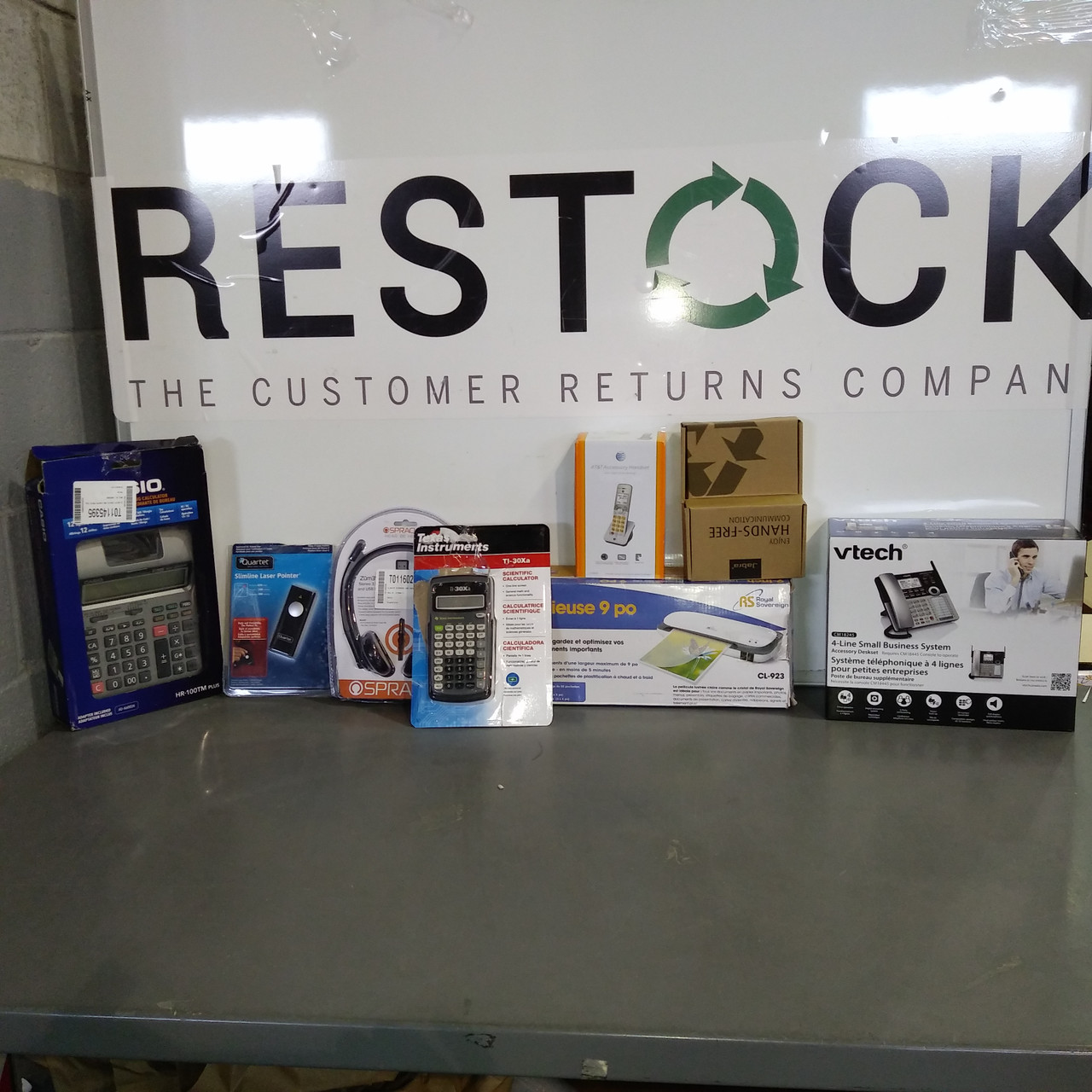 39 Units of Office Electronics MSRP 2335$ Returns Restock Canada