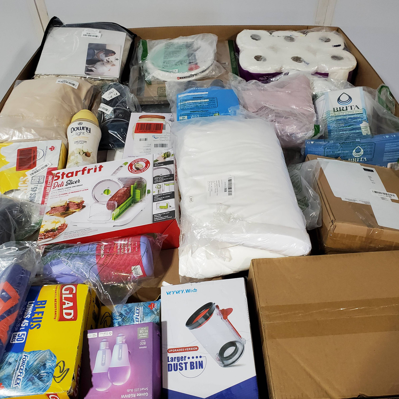 282 units of Home Products - MSRP $8,157 - Returns (Lot # 807993)