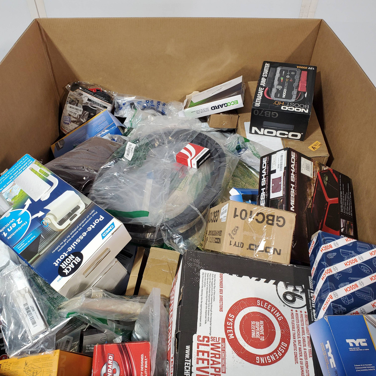 296 units of Car, RV & Accessories - MSRP $16,871 - Returns (Lot # 813855)