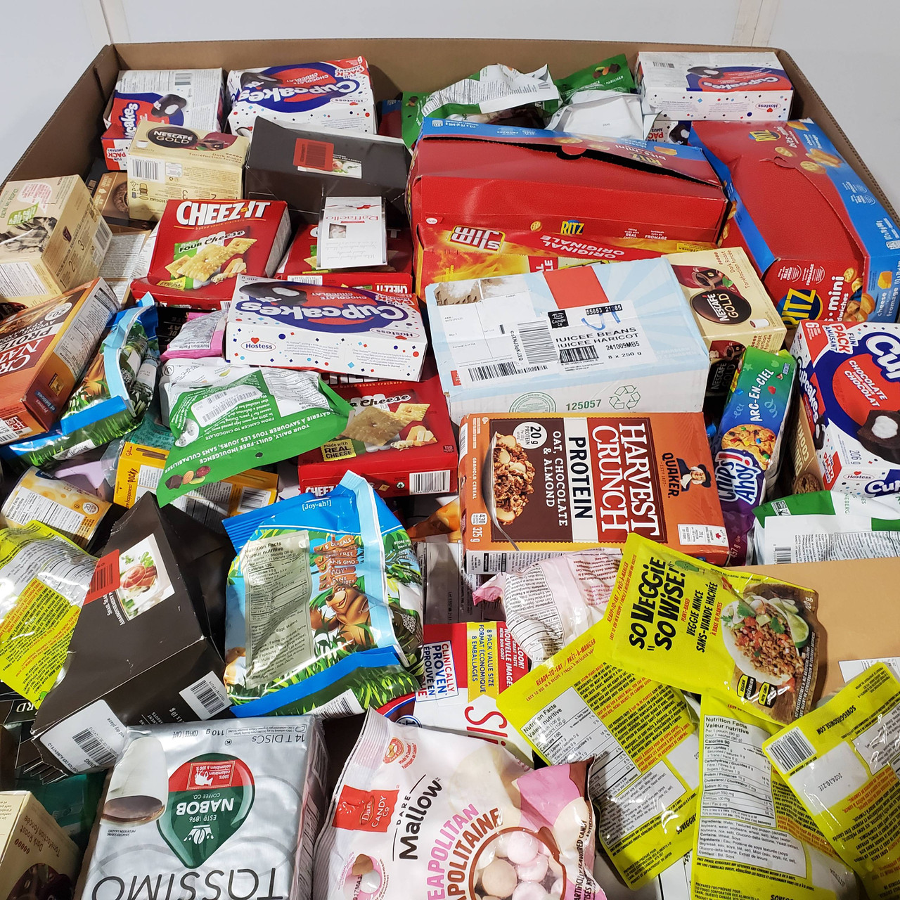413 units of Food & Snacks - MSRP $4,636 - Like New (Lot # 821474)