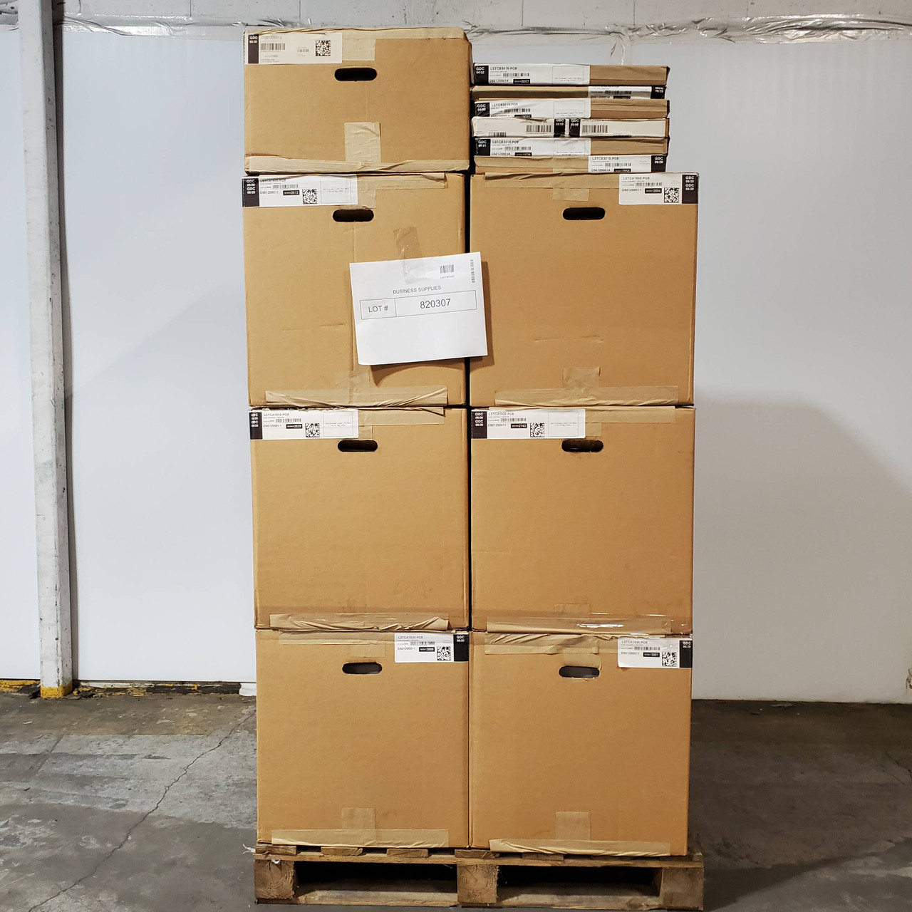 6 units of Office Furniture - MSRP $3,550 - Brand New (Lot # 820307)