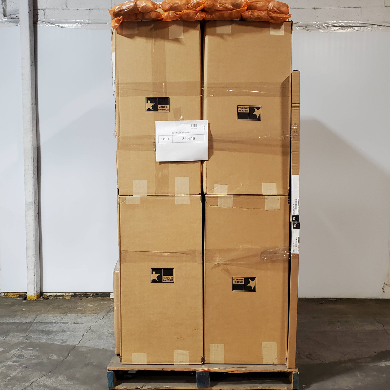 8 units of Office Furniture - MSRP $4,400 - Brand New (Lot # 820316)