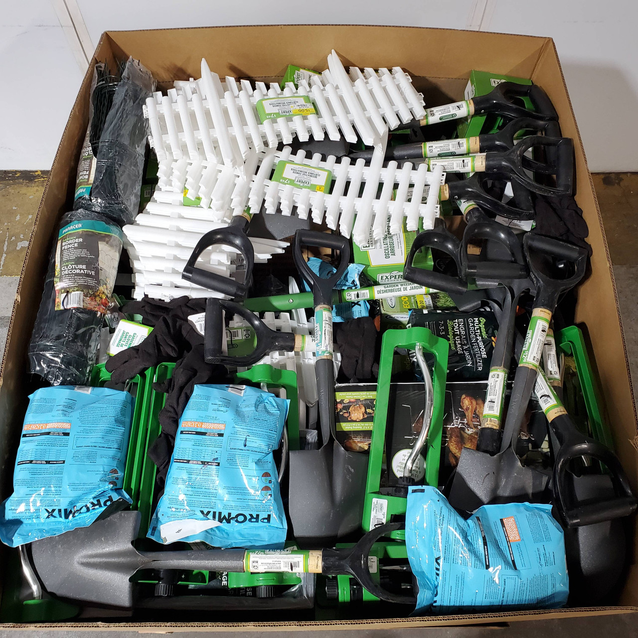 322 units of Garden & Accessories - MSRP $3,842 - Returns (Lot # 830843)