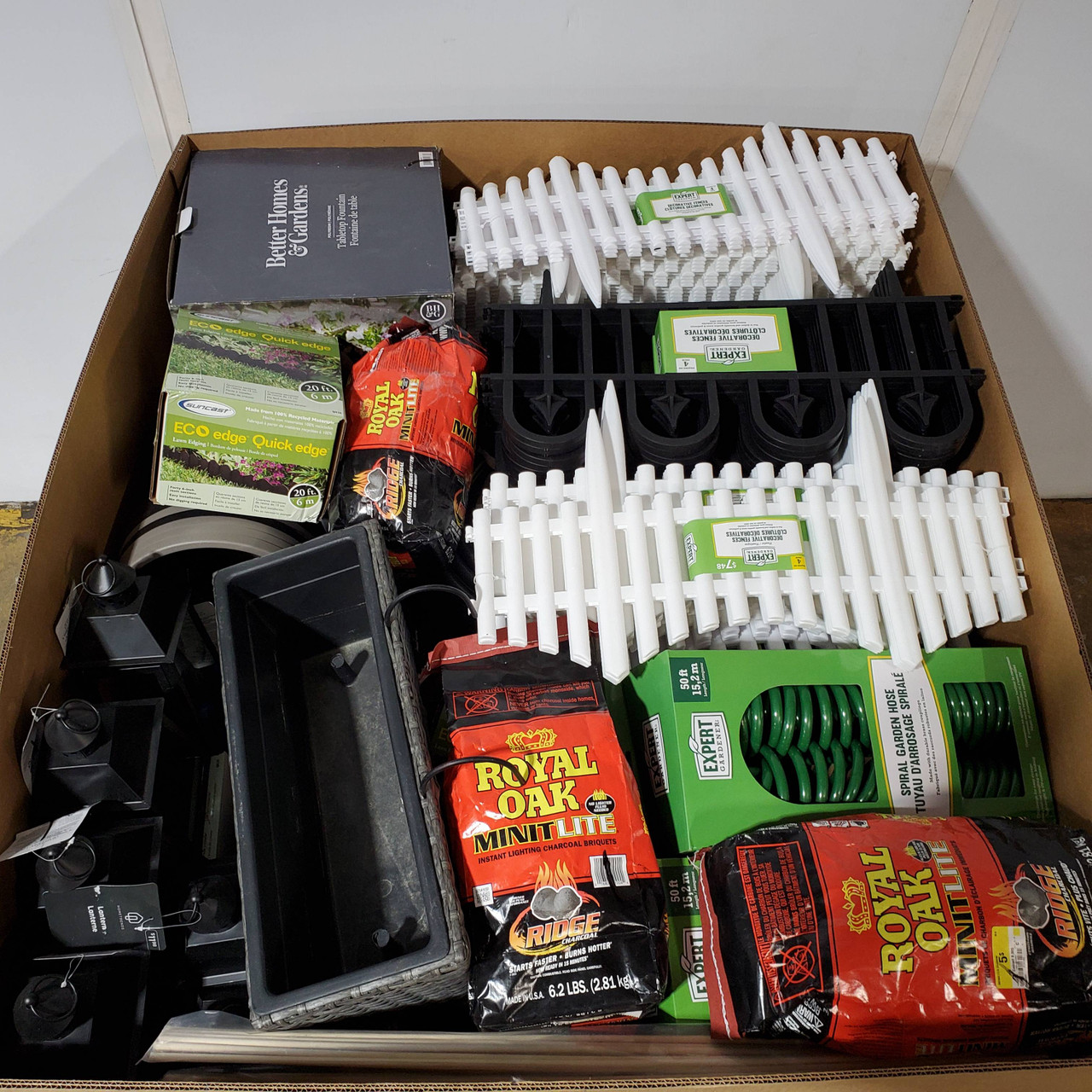188 units of Garden & Accessories - MSRP $3,374 - Returns (Lot # 834227)