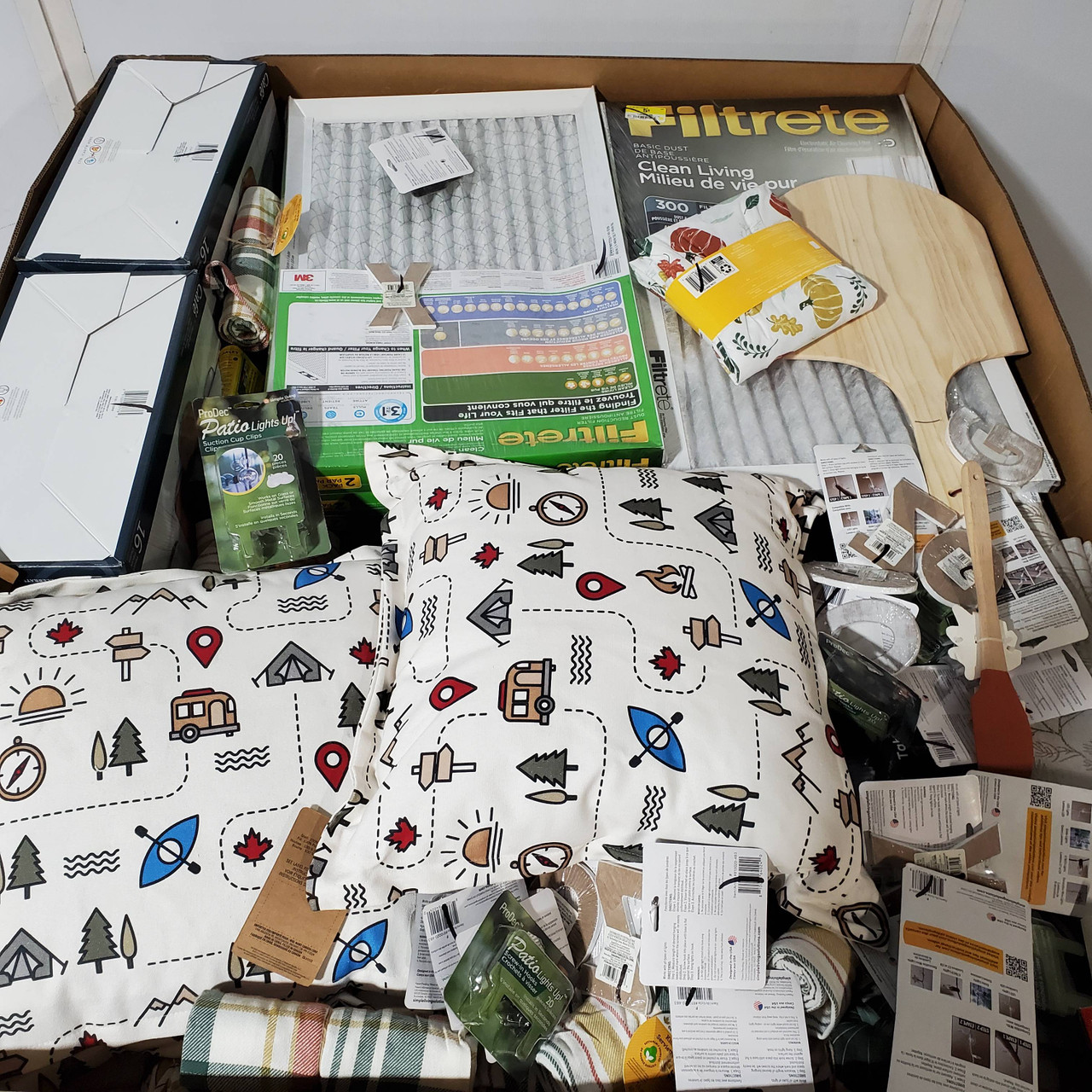 266 units of Home Products - MSRP $3,395 - Returns (Lot # 841837)