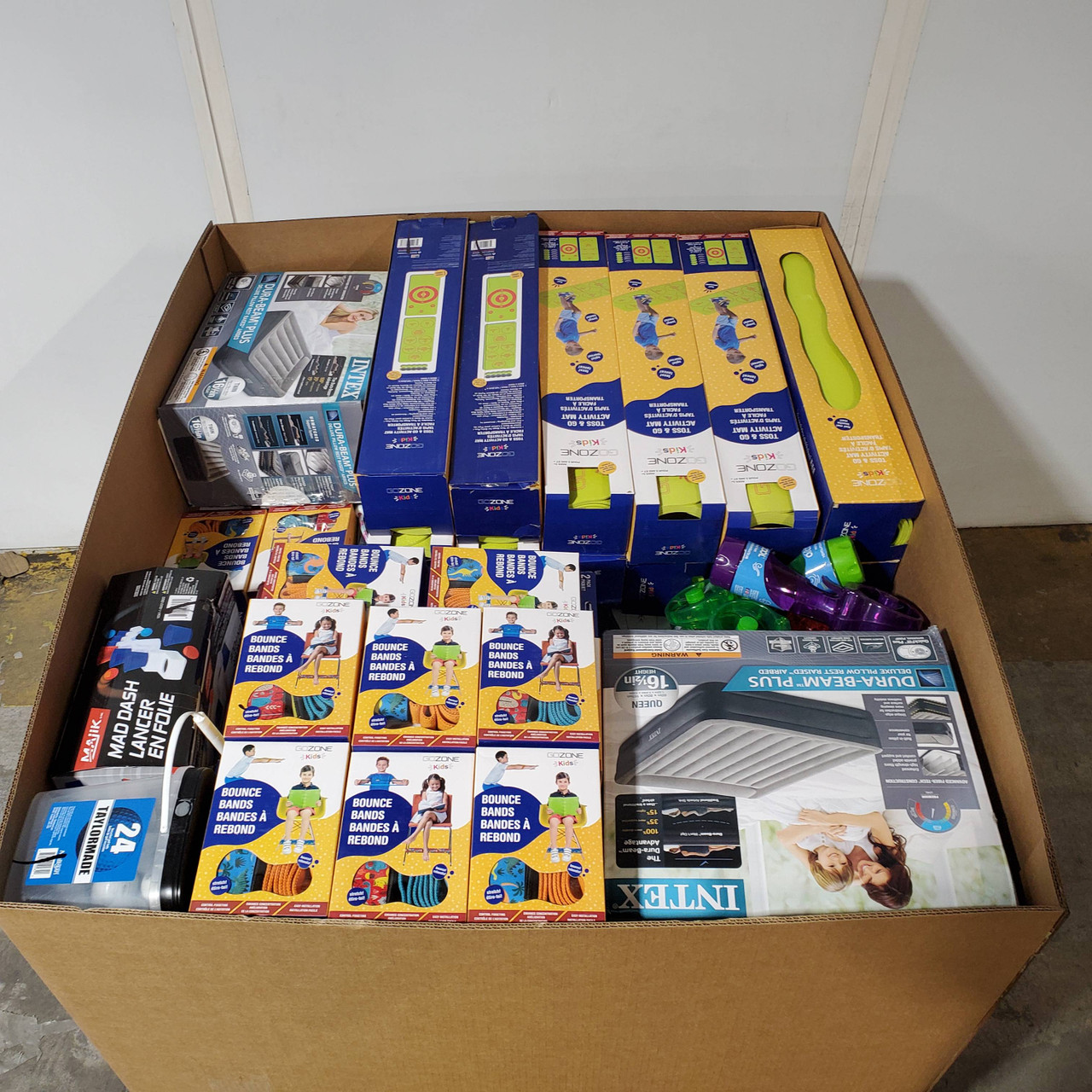 137 units of Sporting Goods - MSRP $3,079 - Returns (Lot # 844339)