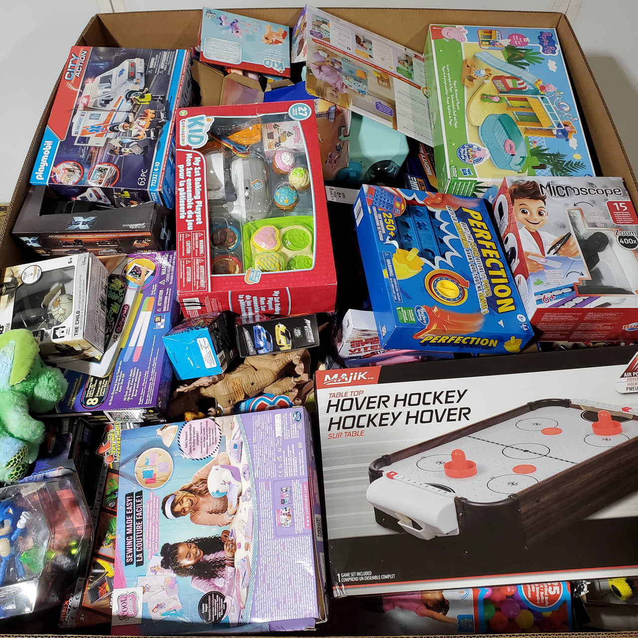 252 units of Toys - MSRP $4,390 - Returns (Lot # 868506)