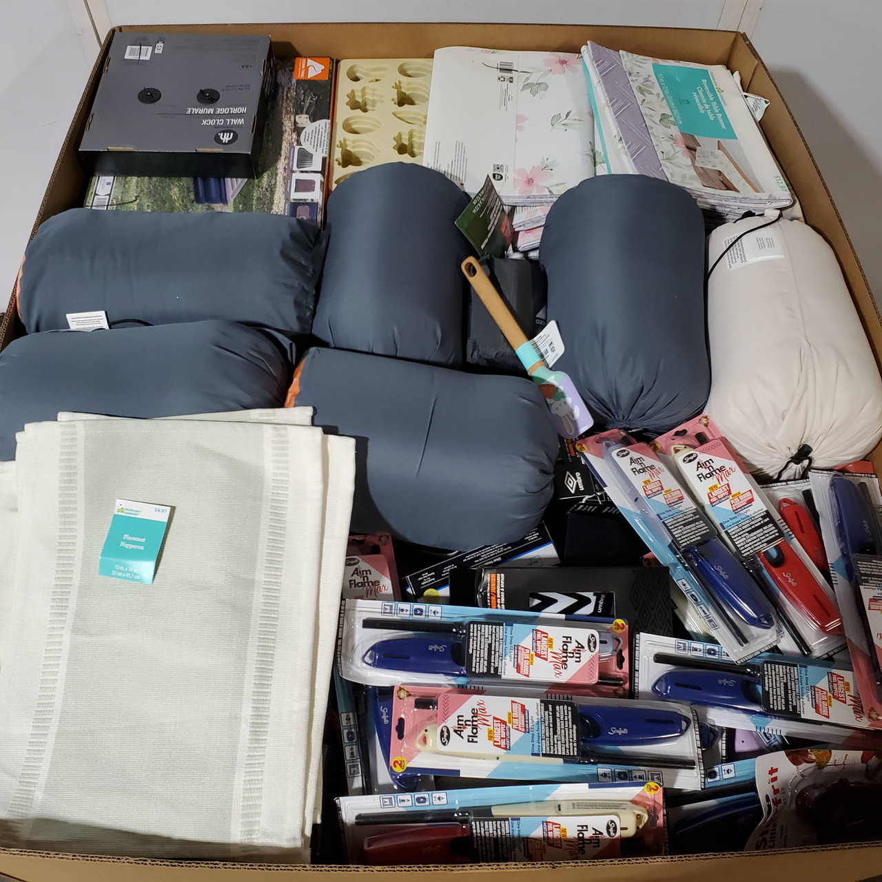 316 units of General Merchandise (Mix) - MSRP $4,513 - Returns (Lot # 885619)