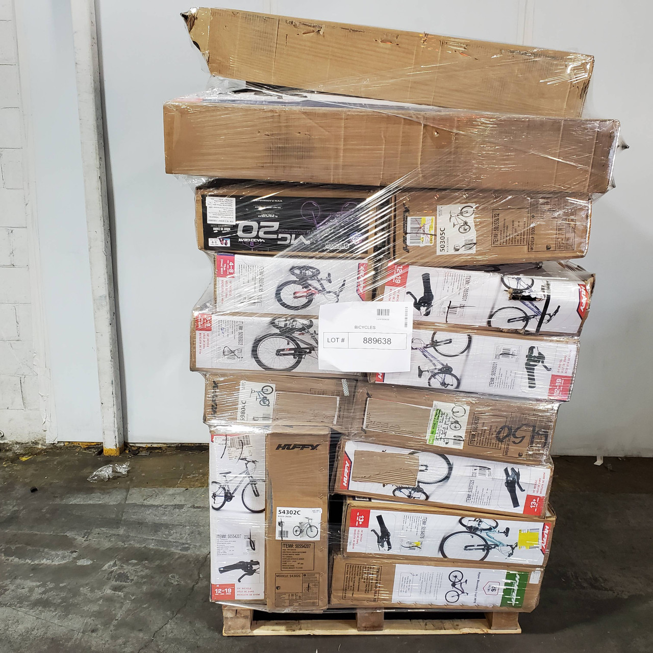 18 units of Bicycles - MSRP $2,626 - Returns (Lot # 889638)