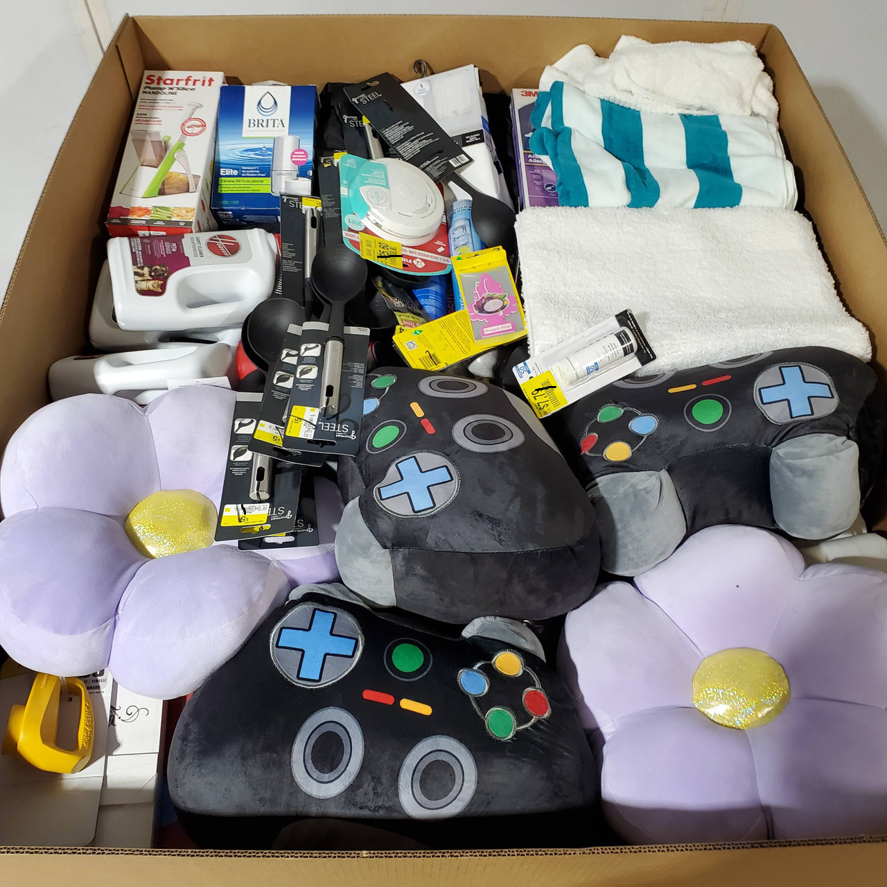 157 units of General Merchandise (Mix) - MSRP $3,567 - Returns (Lot # 892321)