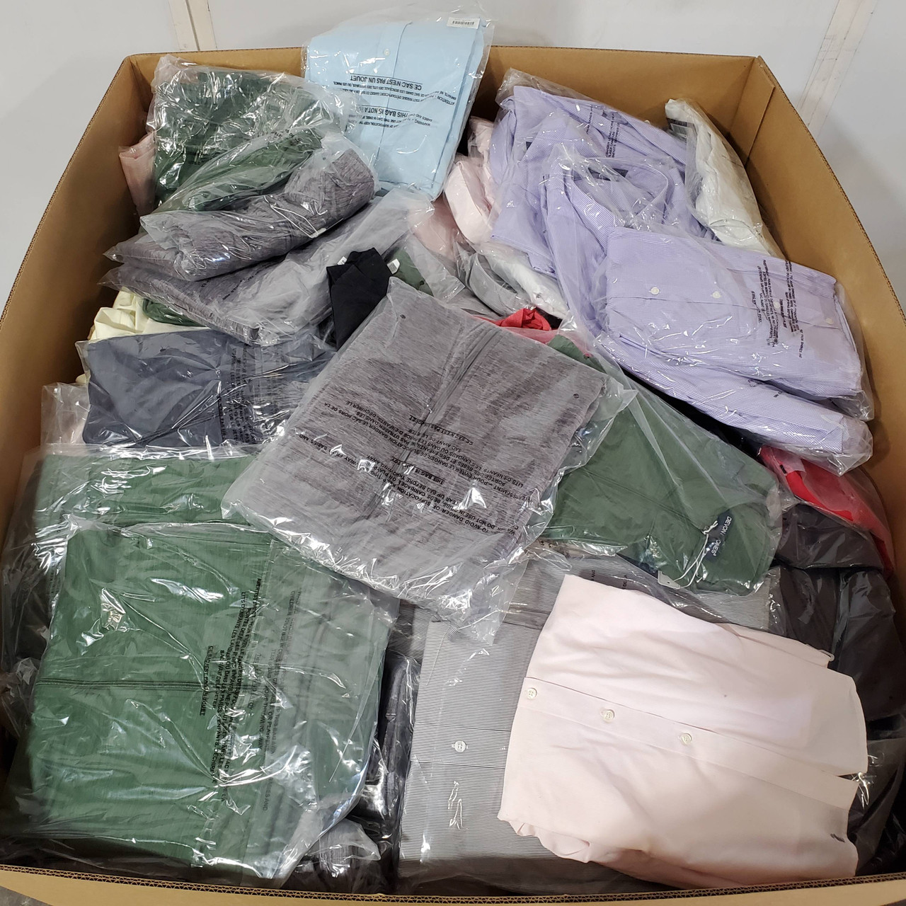 587 units of Clothing & Accessories - MSRP $33,013 - Brand New (Lot # 891471)