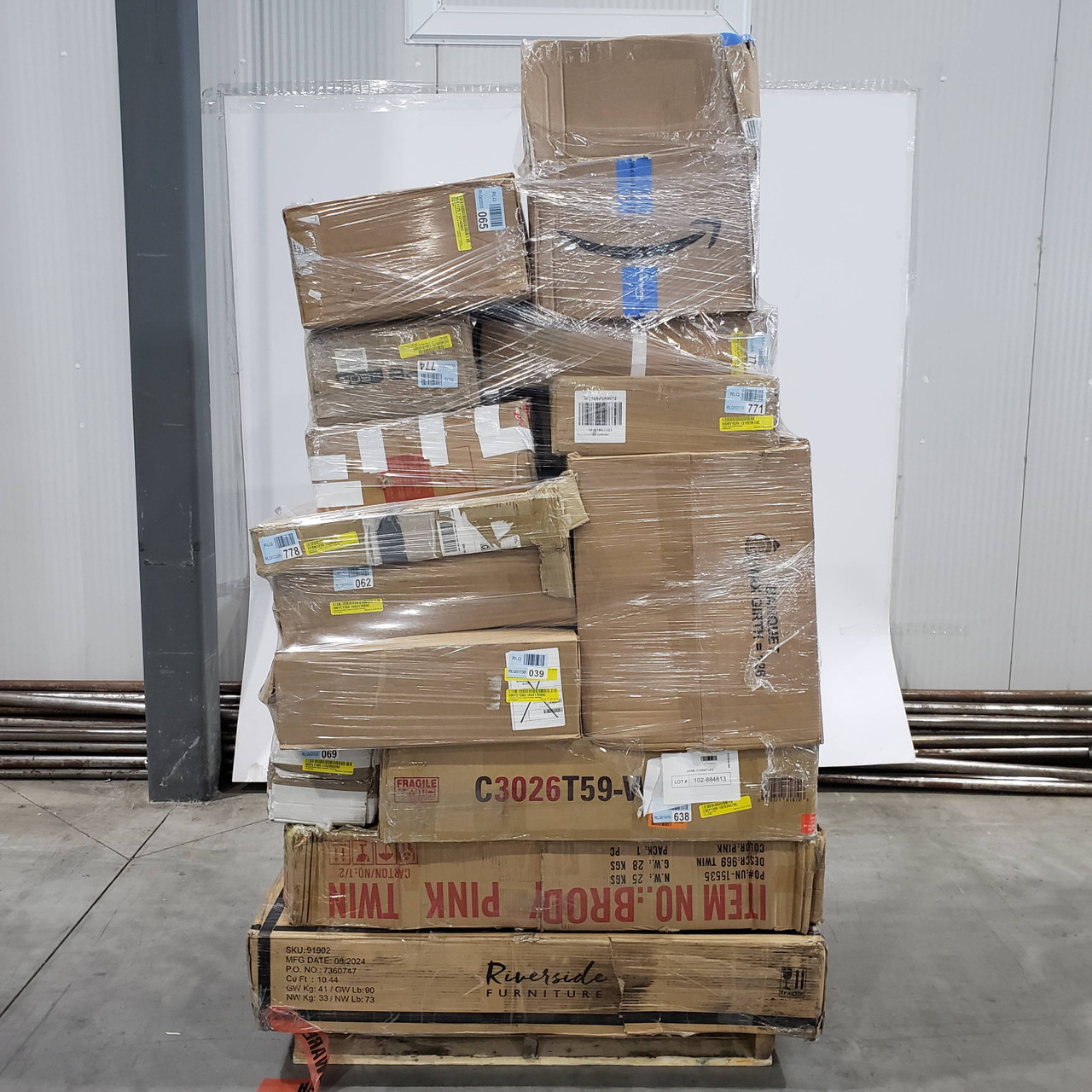 347 units of Home Furniture & More - MSRP $105,092 - Returns (Lot