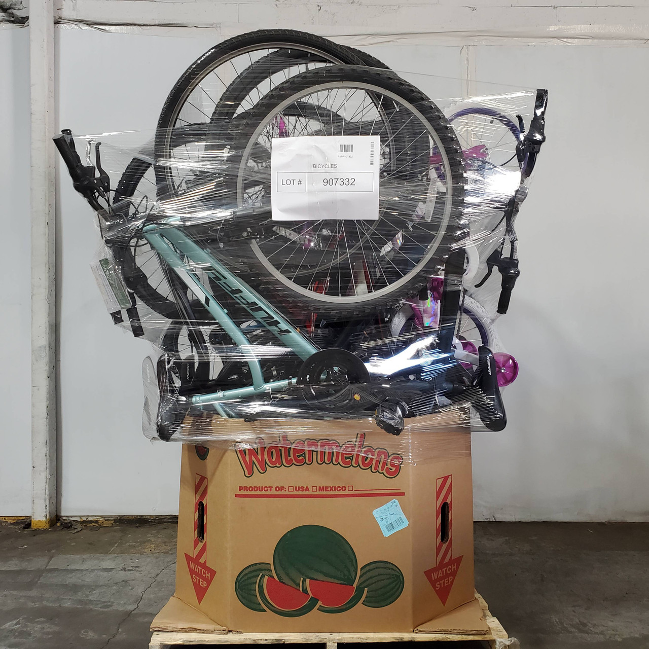 12 units of Bicycles - MSRP $1,916 - Returns (Lot # 907332)