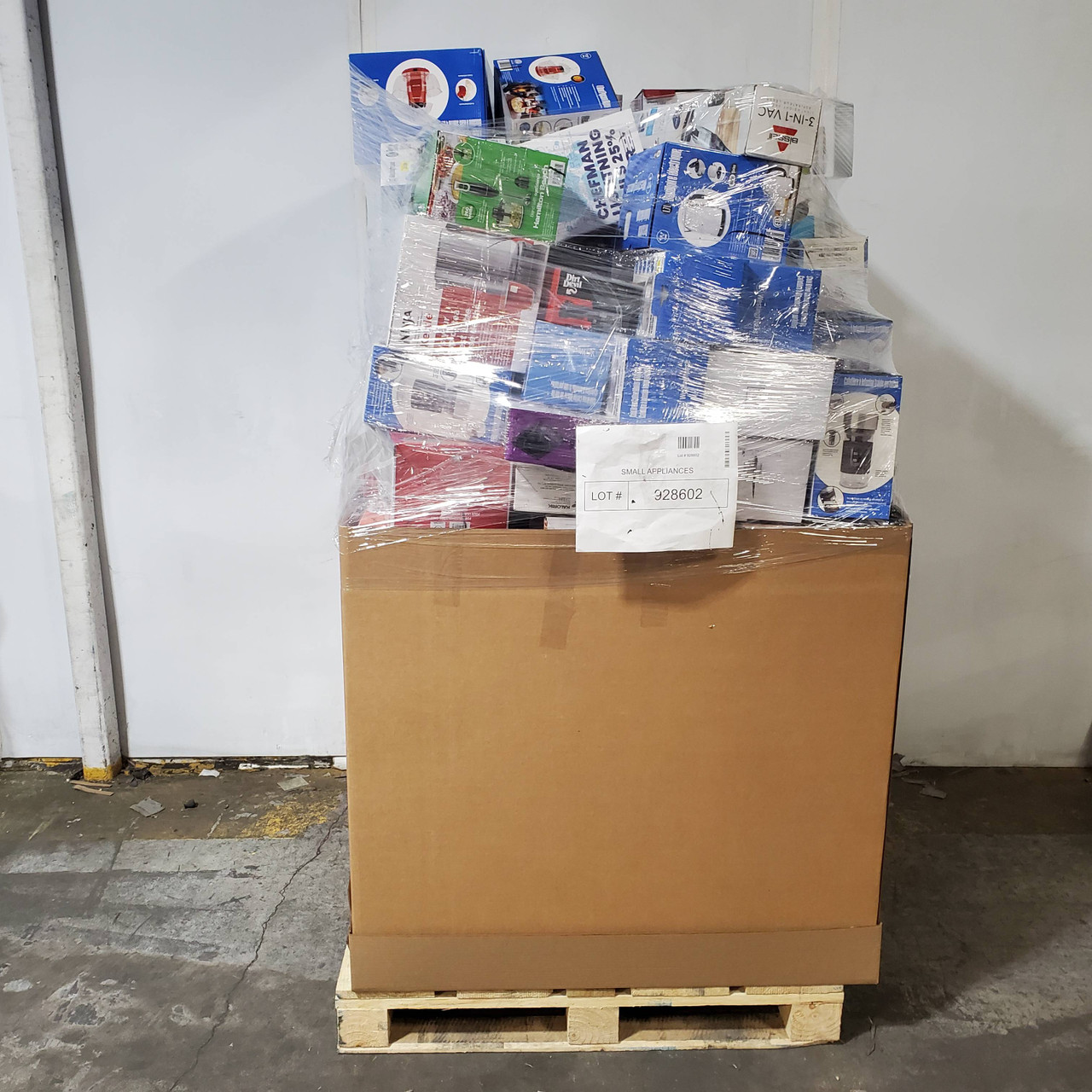 187 units of Small Appliances - MSRP $9,807 - Returns (Lot # 928602 ...