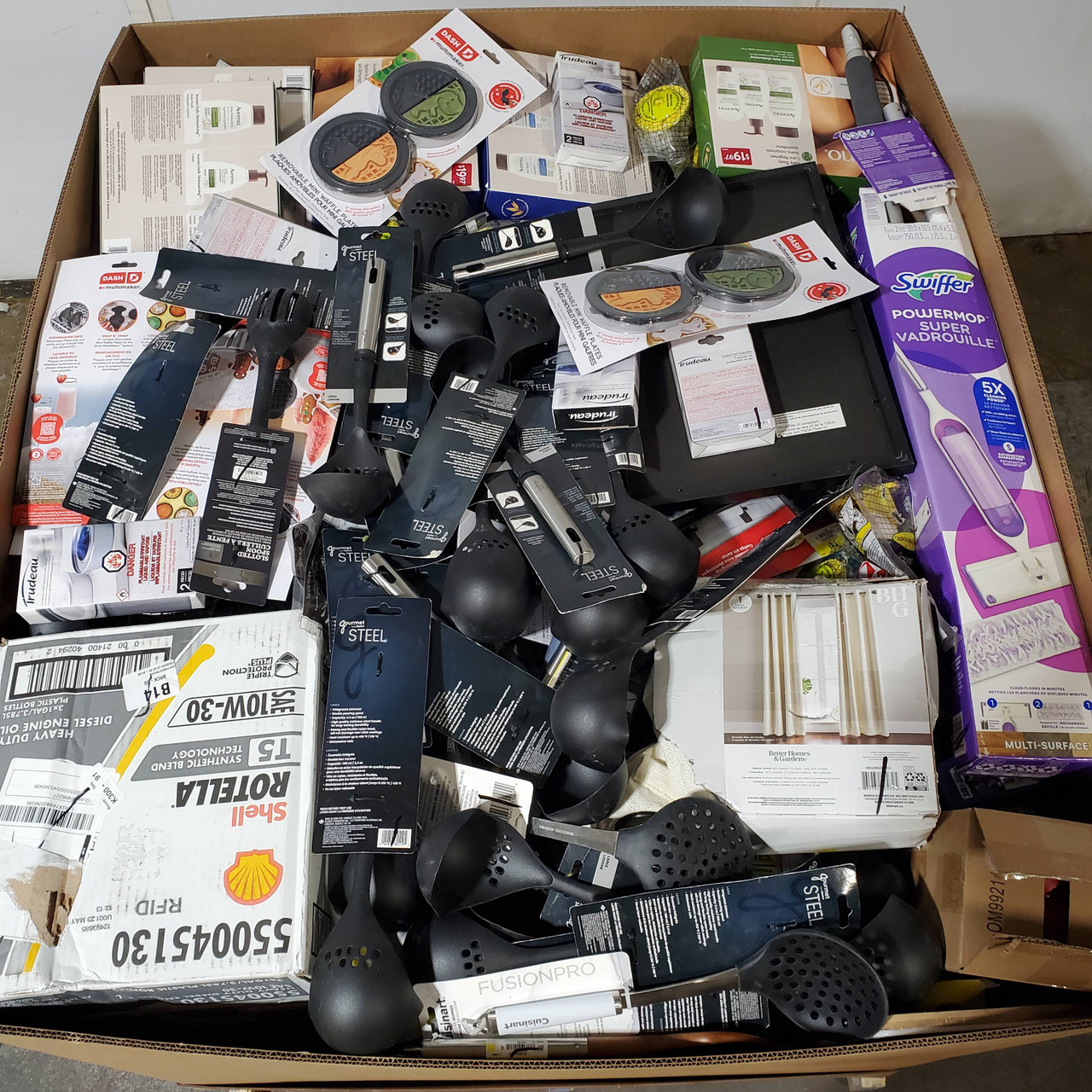 339 units of General Merchandise (Mix) - MSRP $4,824 - Returns (Lot # 928628) 339 units of General Merchandise (Mix) - MSRP $4,824 - Returns (Lot # 928628)