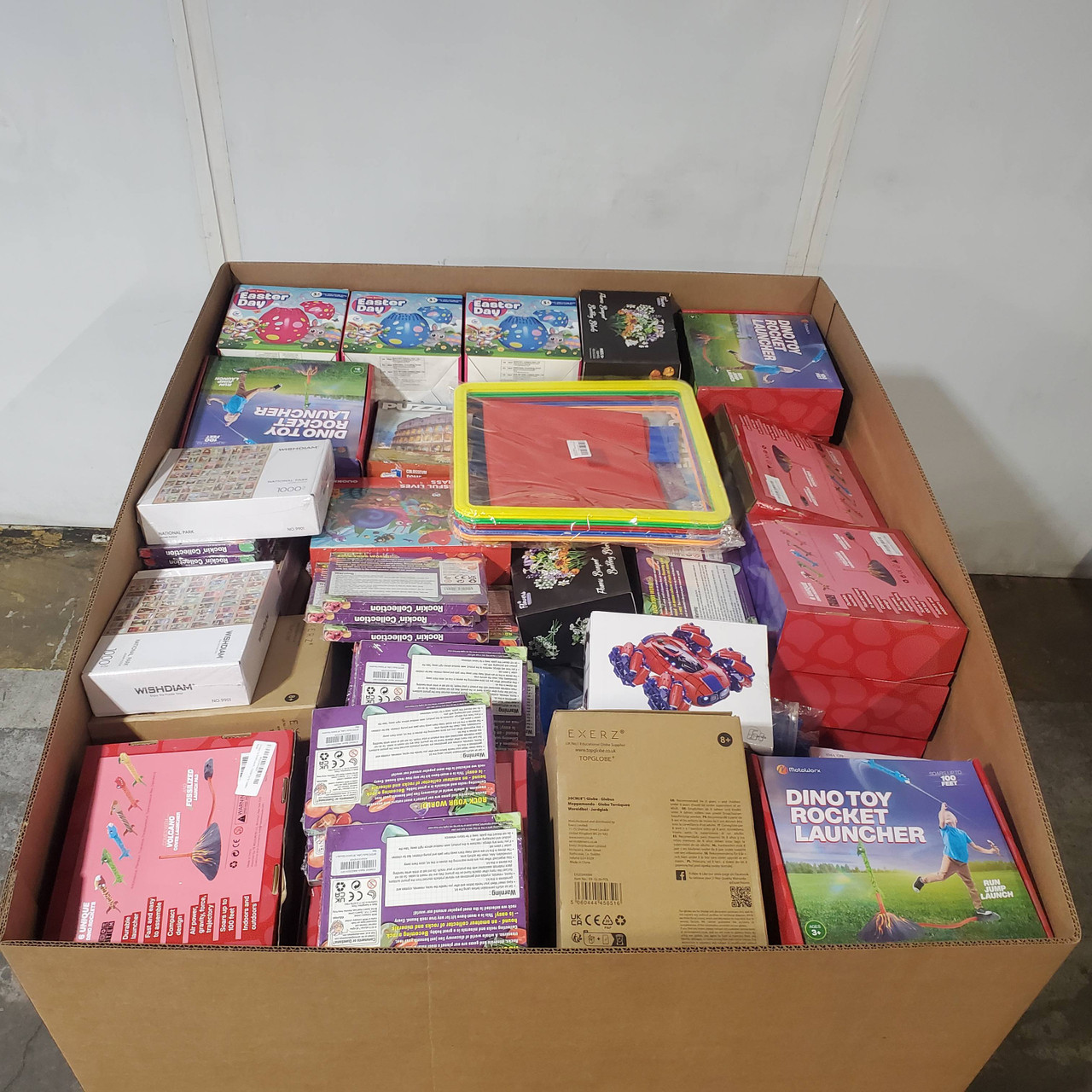 234 units of Toys - MSRP $3,427 - Returns (Lot # 905924)