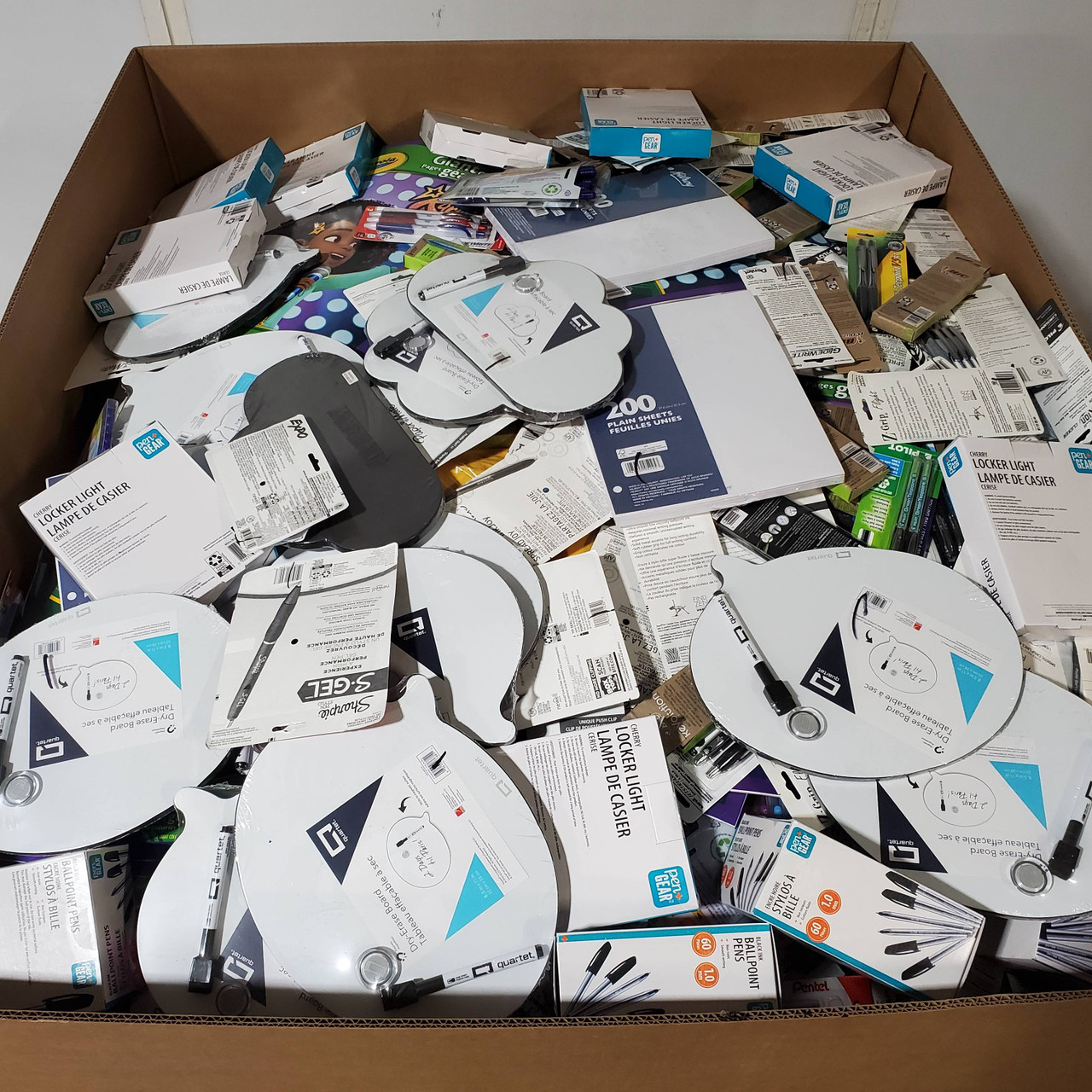 1407 units of Office & School Supplies - MSRP $14,173 - Returns (Lot # 930708)