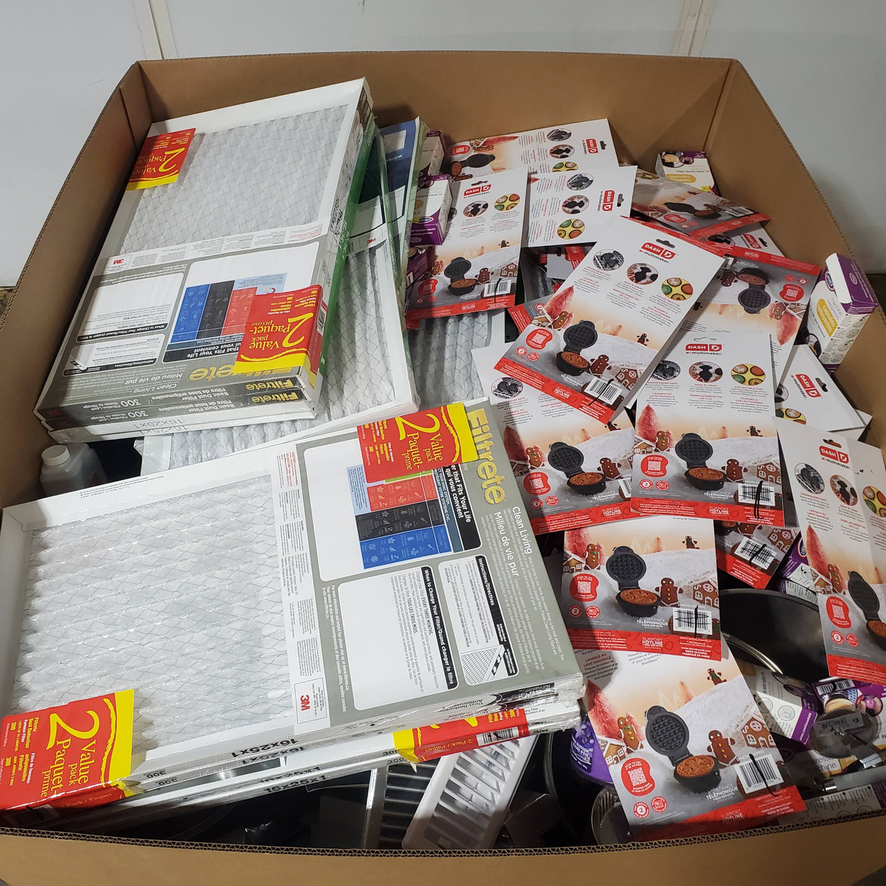 331 units of General Merchandise (Mix) - MSRP $5,491 - Returns (Lot # 935024)