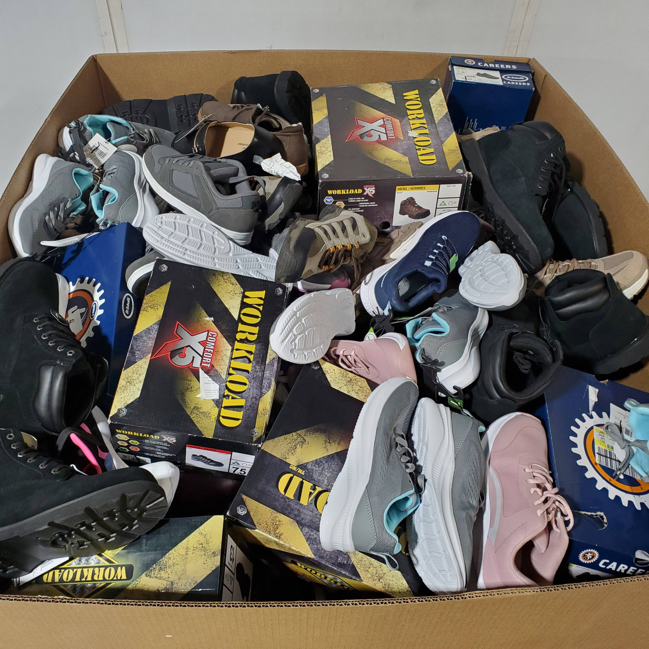 198 units of Shoes (pair) - MSRP $6,280 - Returns (Lot # 940807)