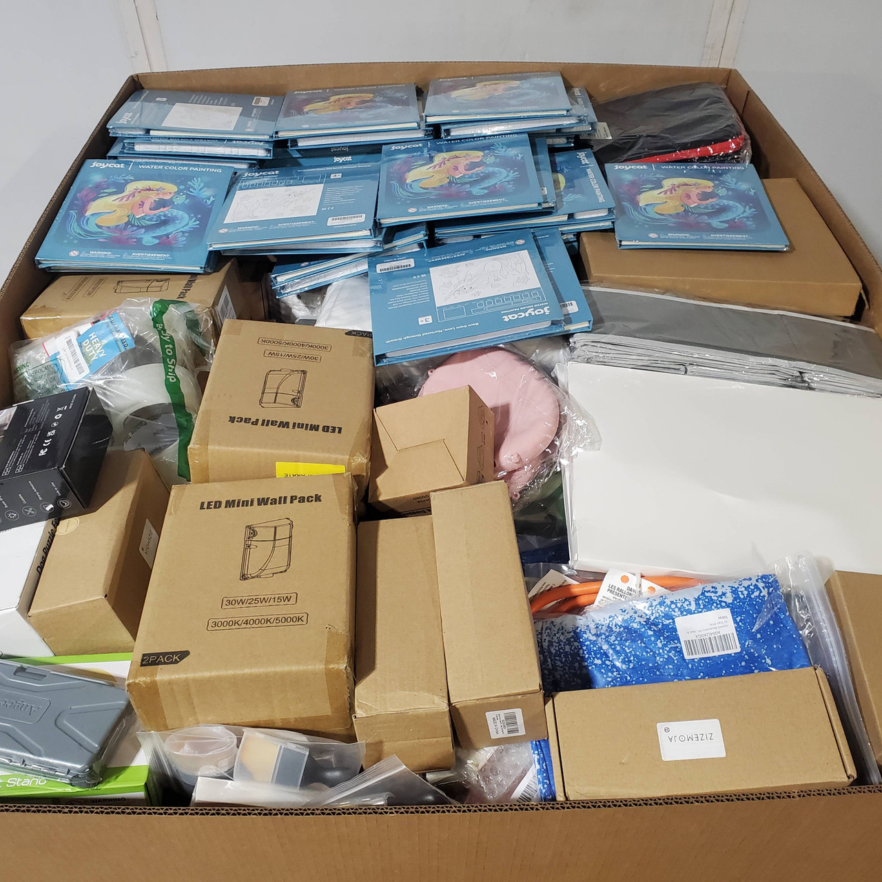 674 units of Unmanifested GM - MSRP $6,740 - Returns (Lot # 901954)