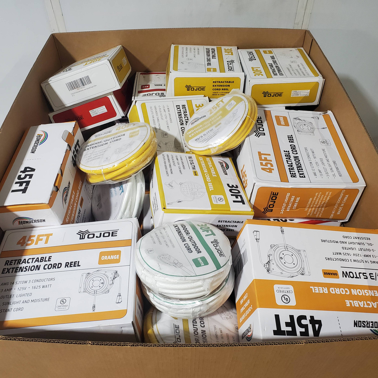 80 units of Unmanifested High Value Extension Cords - MSRP $800 - Like New (Lot # 901958)