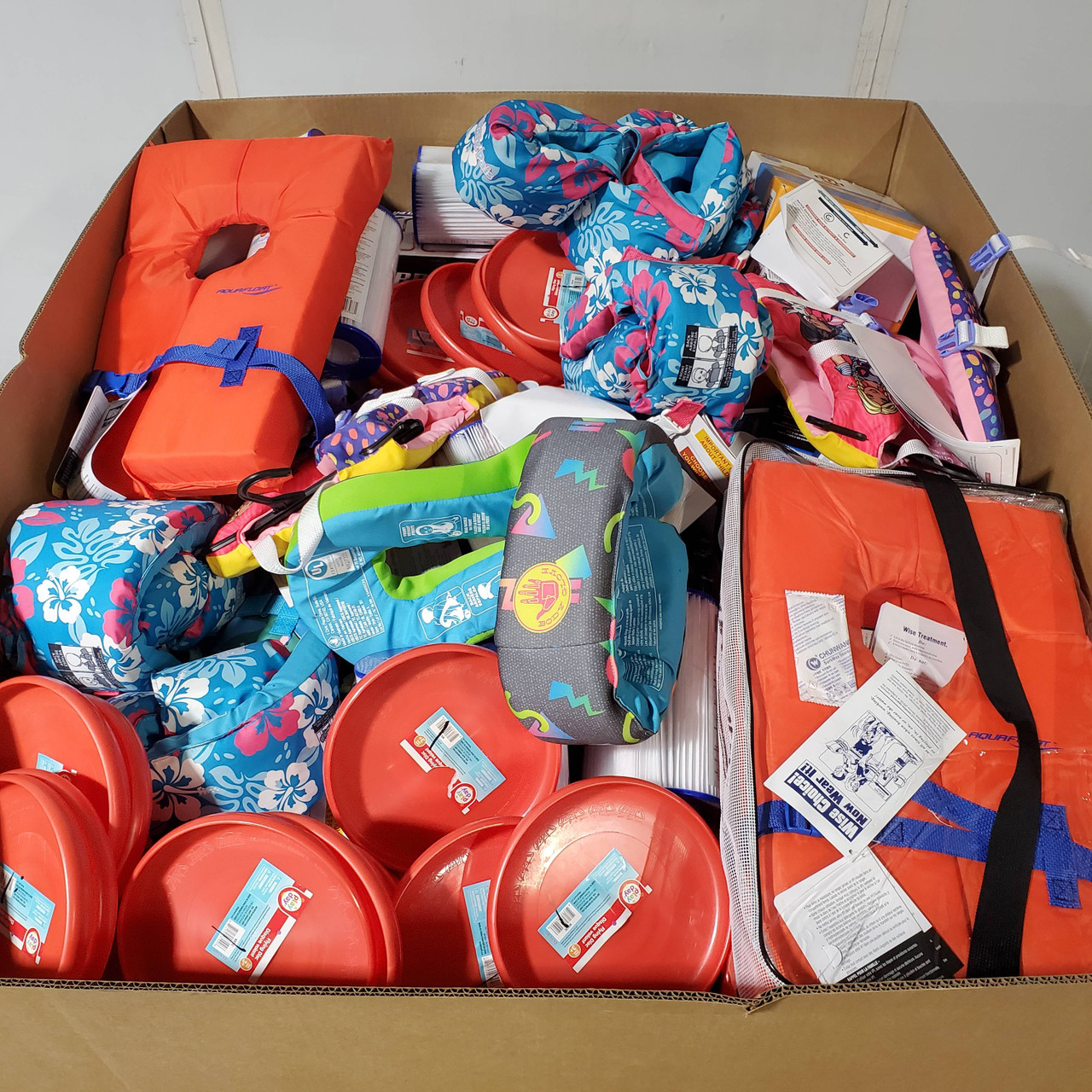 217 units of Sporting Goods - MSRP $3,234 - Returns (Lot # 946817)