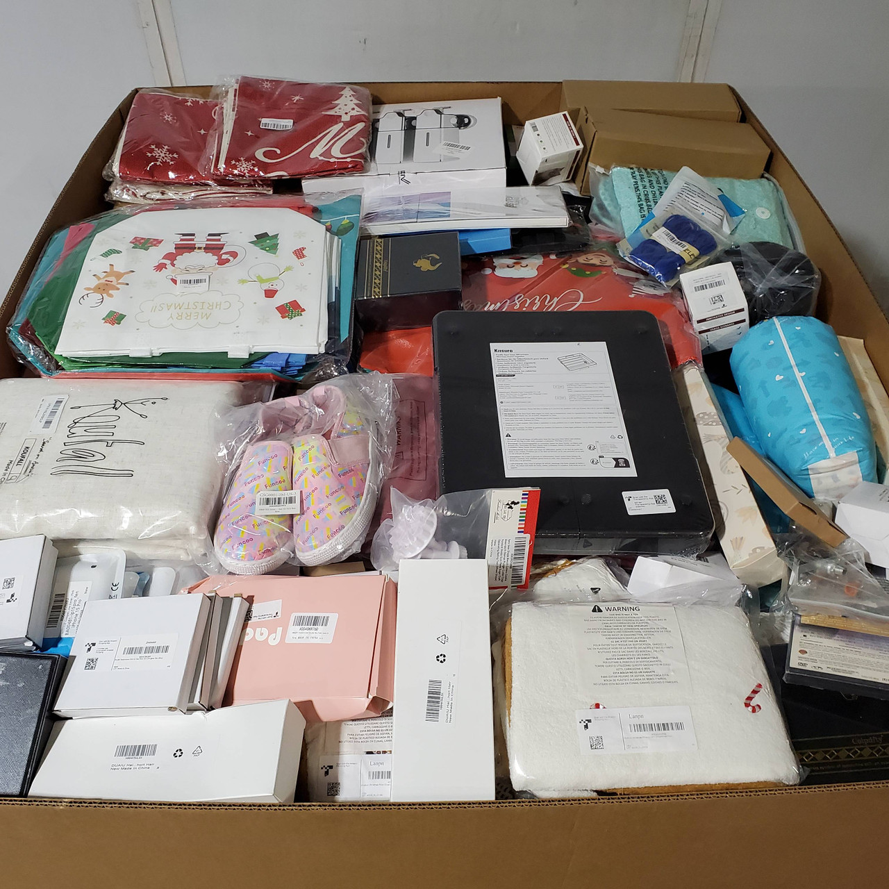 626 units of Unmanifested GM - MSRP $6,260 - Returns (Lot # 952802)