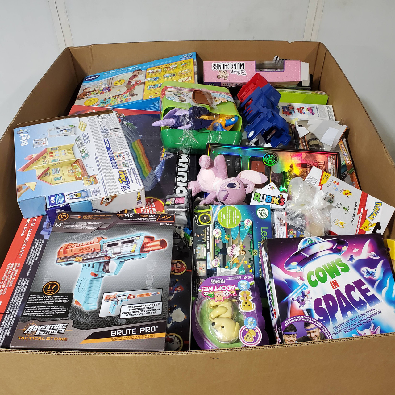 145 units of Toys - MSRP $2,857 - Returns (Lot # 951810)