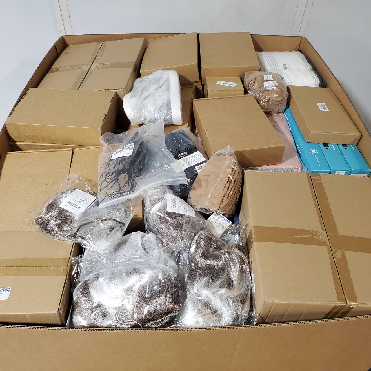 668 units of Unmanifested GM - MSRP $6,680 - Returns (Lot # 952920)