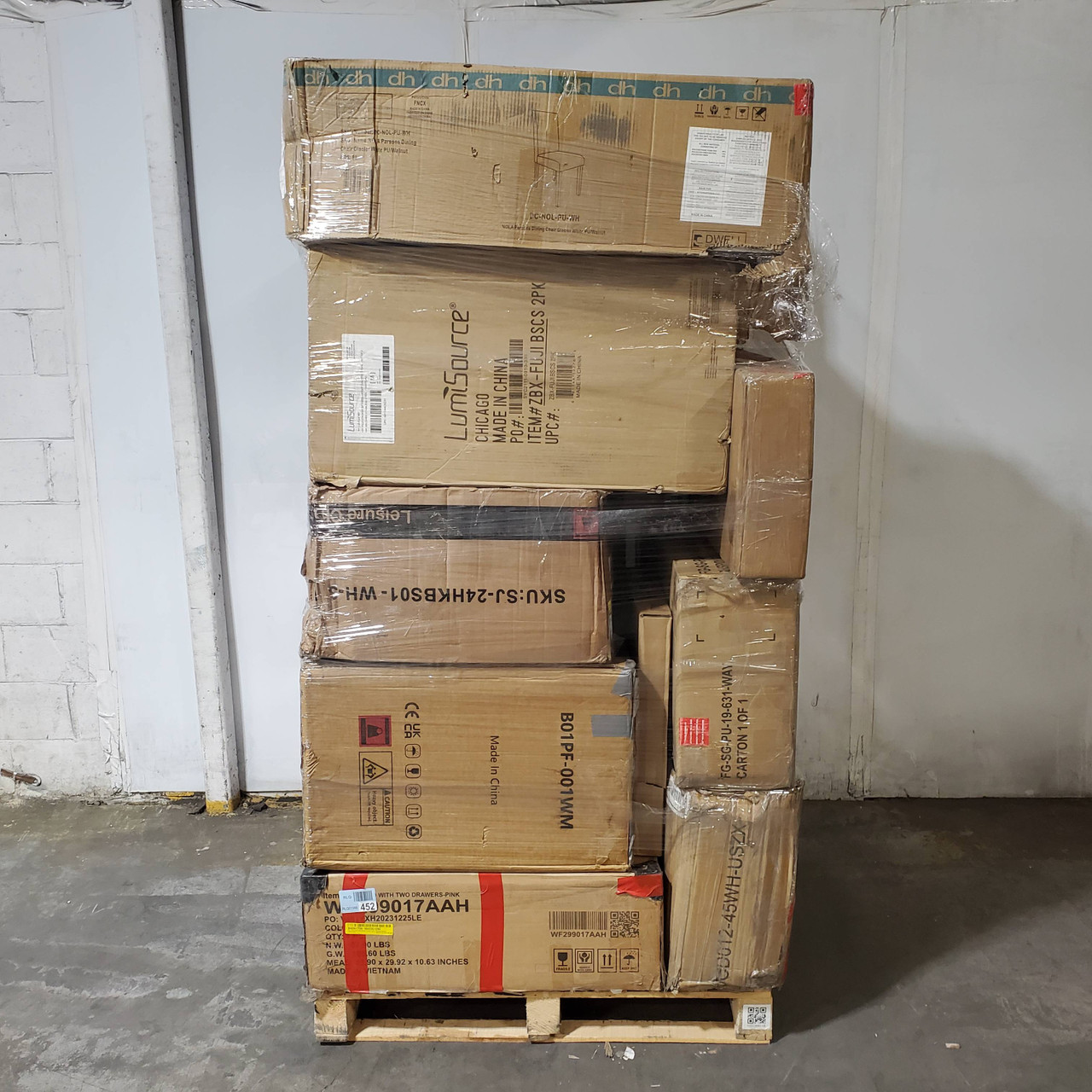 15 units of Home Furniture - MSRP $4,415 - Returns (Lot # 954304)