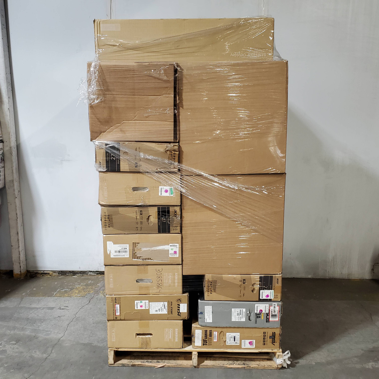 29 units of Monitors - MSRP $8,167 - Salvage (Lot # 924805)