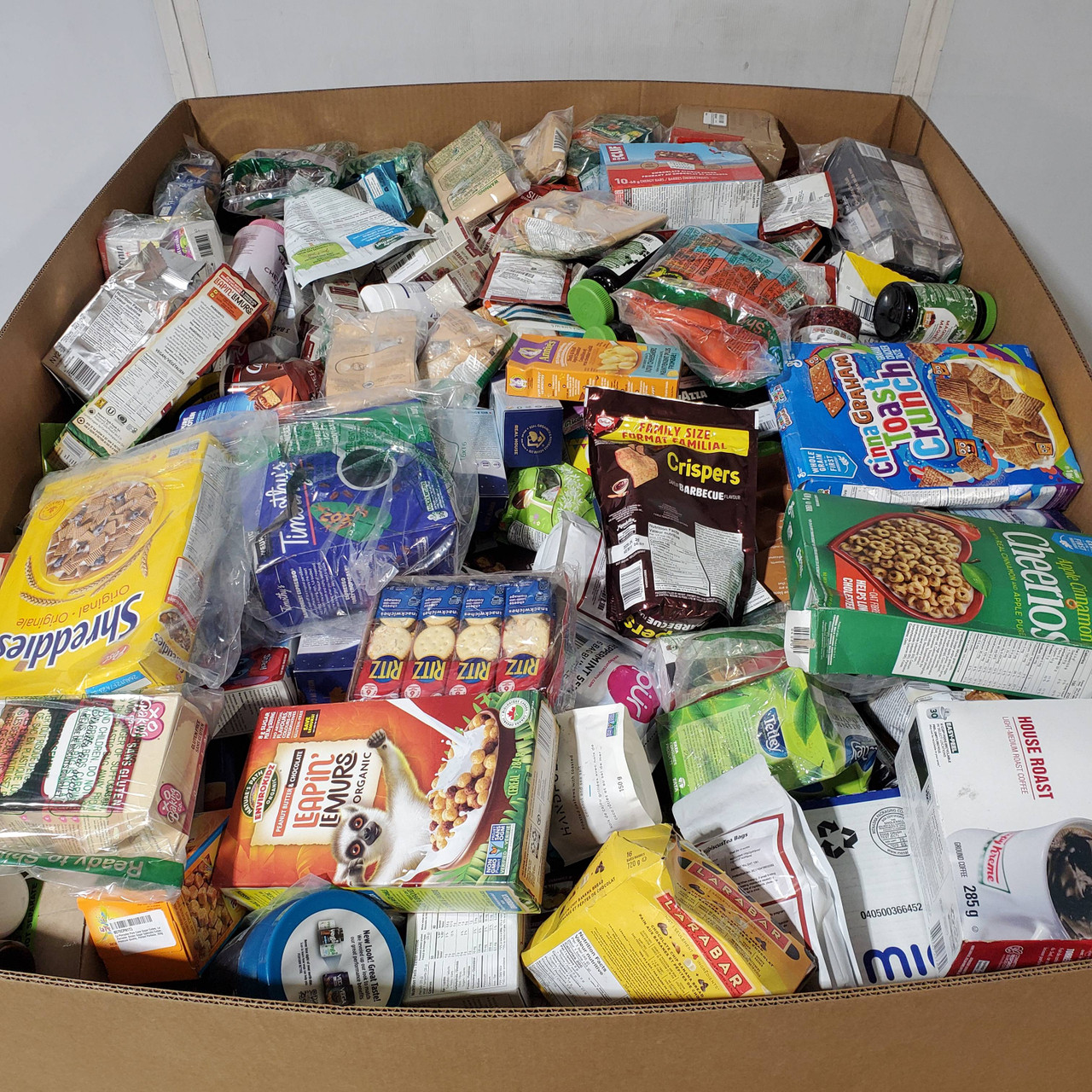 928 units of Grocery - MSRP $10,017 - Like New (Lot # 954613)