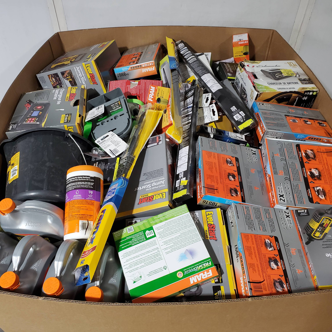 295 units of Automotive - MSRP $6,765 - Returns (Lot # 959806)