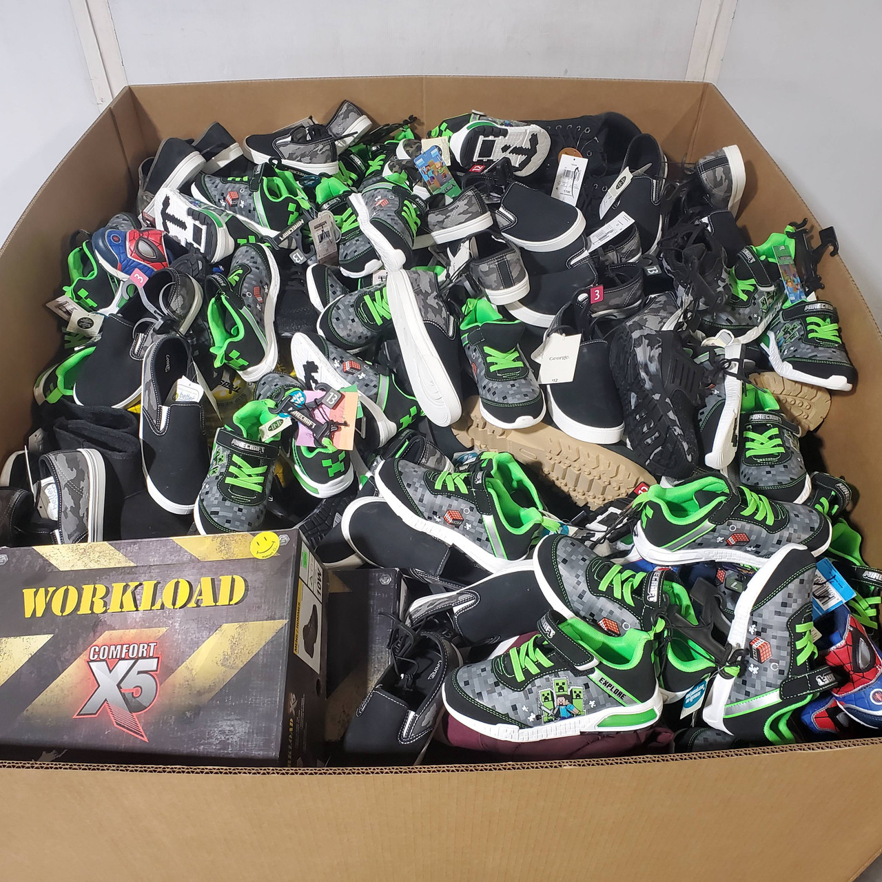 351 units of Shoes (pair) - MSRP $6,584 - Returns (Lot # 961623)