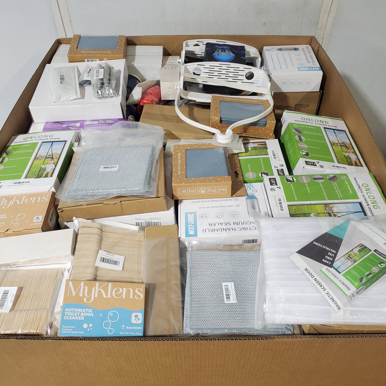 478 units of Home Products - MSRP $8,737 - Returns (Lot # 943540)