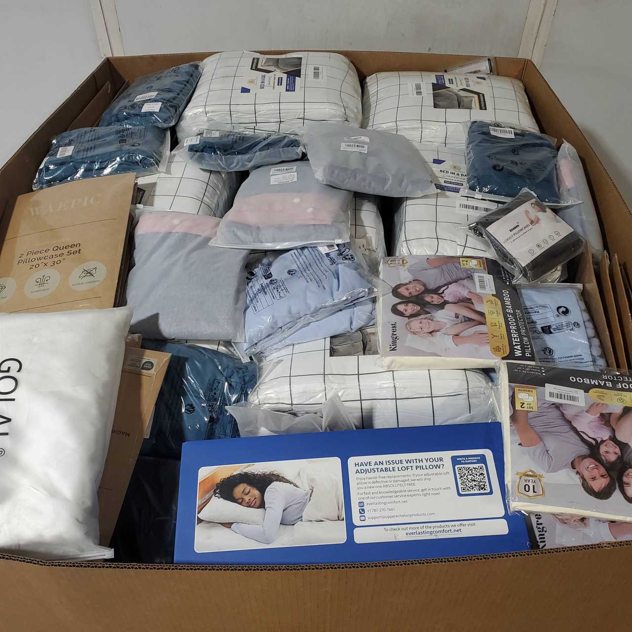 144 units of Bedding - MSRP $4,834 - Returns (Lot # 943505)