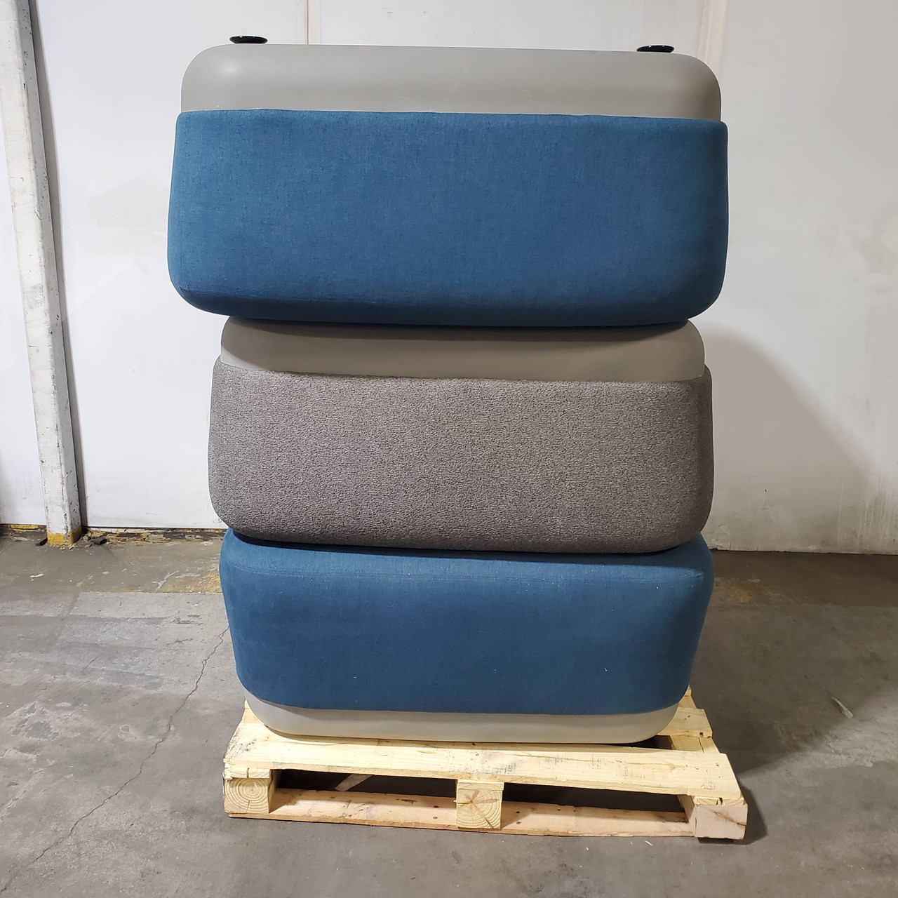 3 units of Haworth Openest Chick Pouf - Square Fabric Seat (Various Colors - MSRP $4,500 - Like New (Lot # 967602)