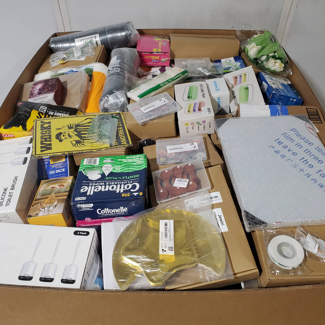 474 units of Home Products - MSRP $8,499 - Returns (Lot # 936218)