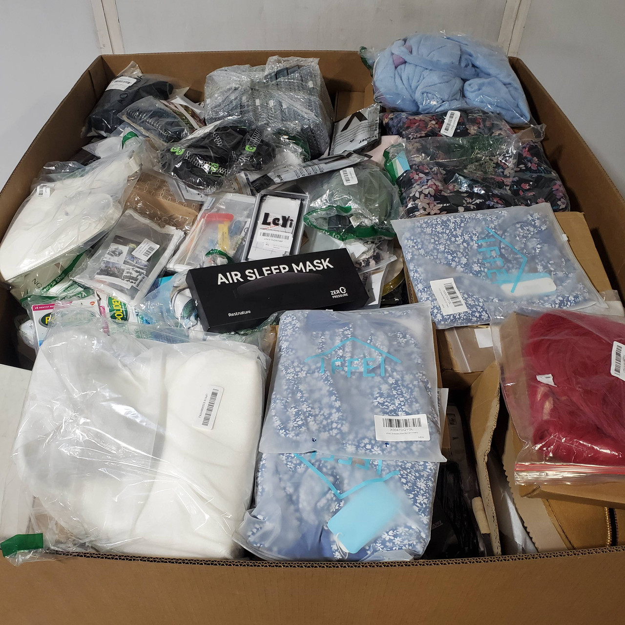 788 units of Unmanifested GM - MSRP $7,880 - Returns (Lot # 939707)