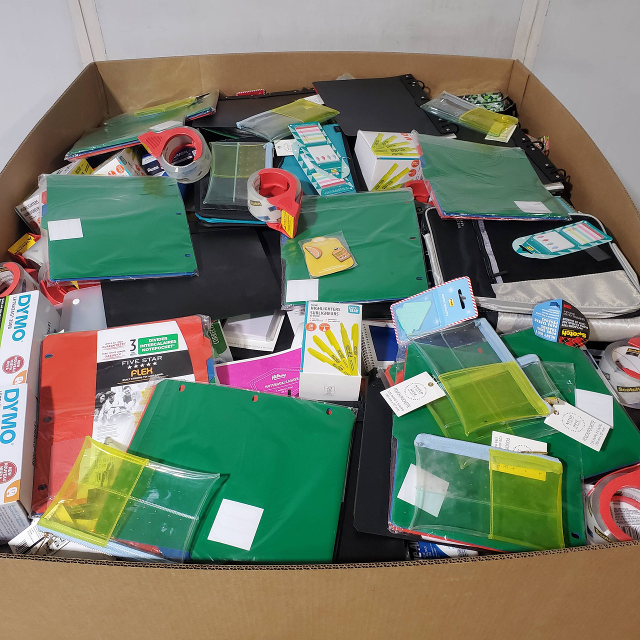 1996 units of Office & School Supplies - MSRP $13,716 - Returns (Lot # 963918)