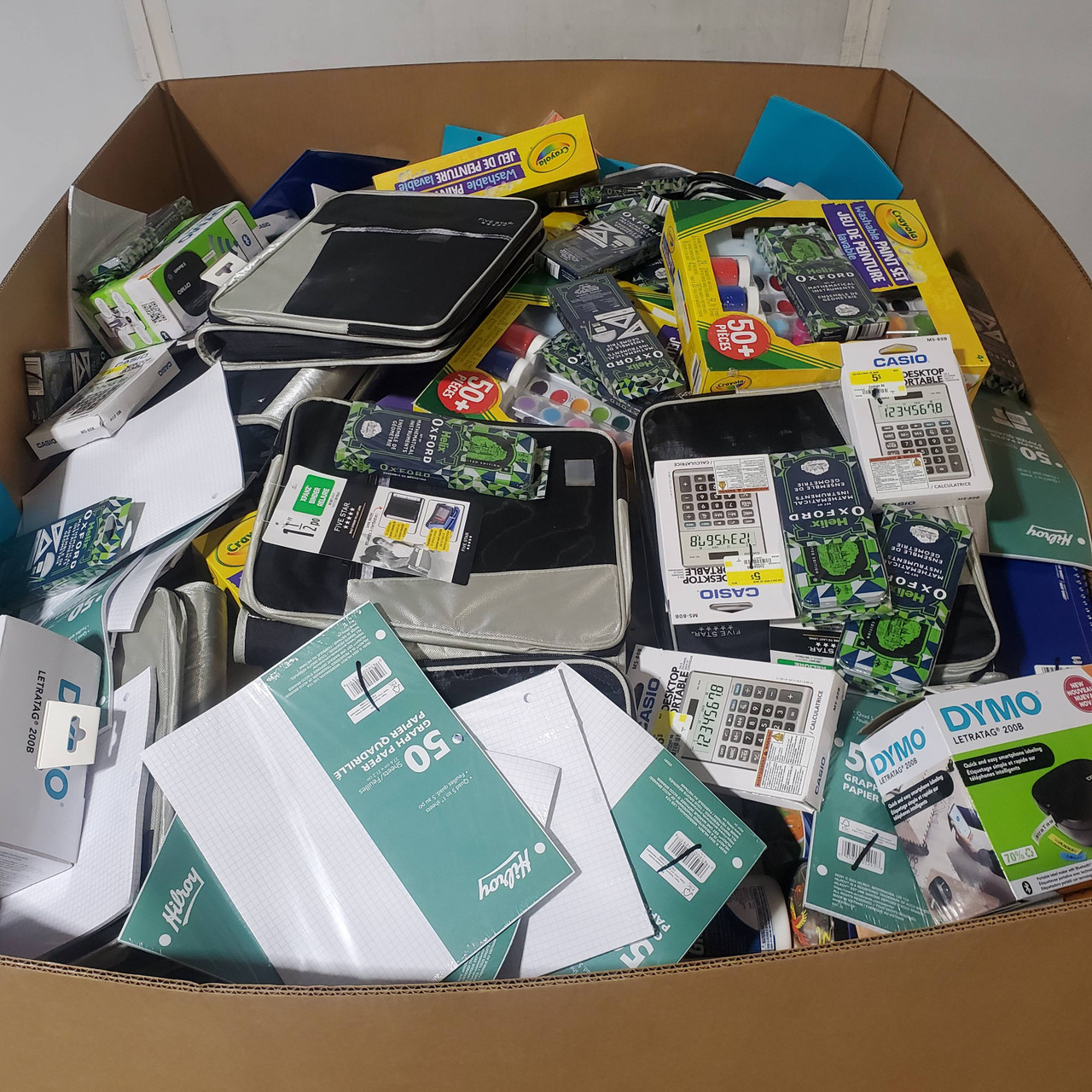 649 units of Office & School Supplies - MSRP $5,817 - Returns (Lot # 965205)